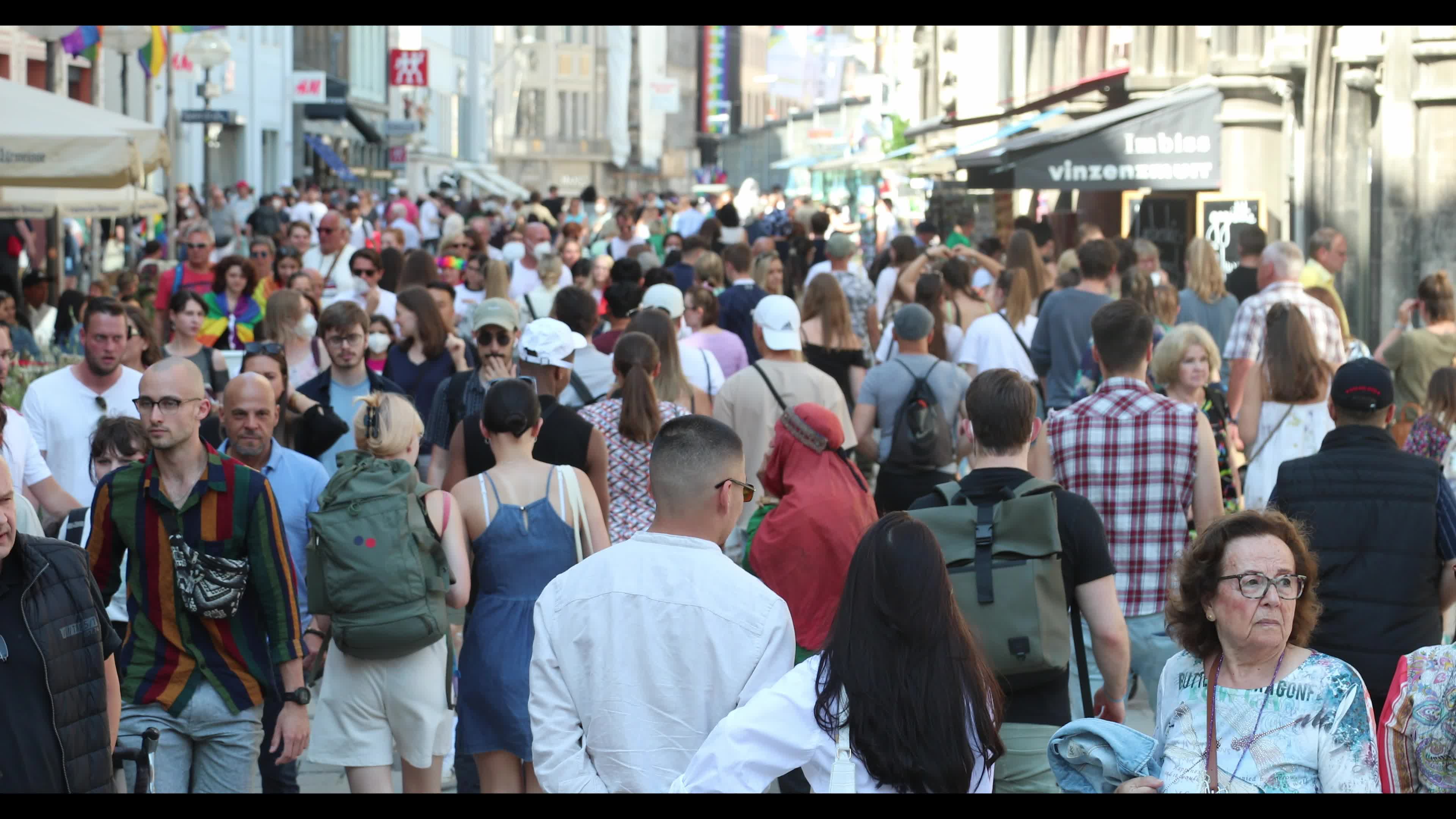 LGBTQ Community celebrates Pride in Munich
