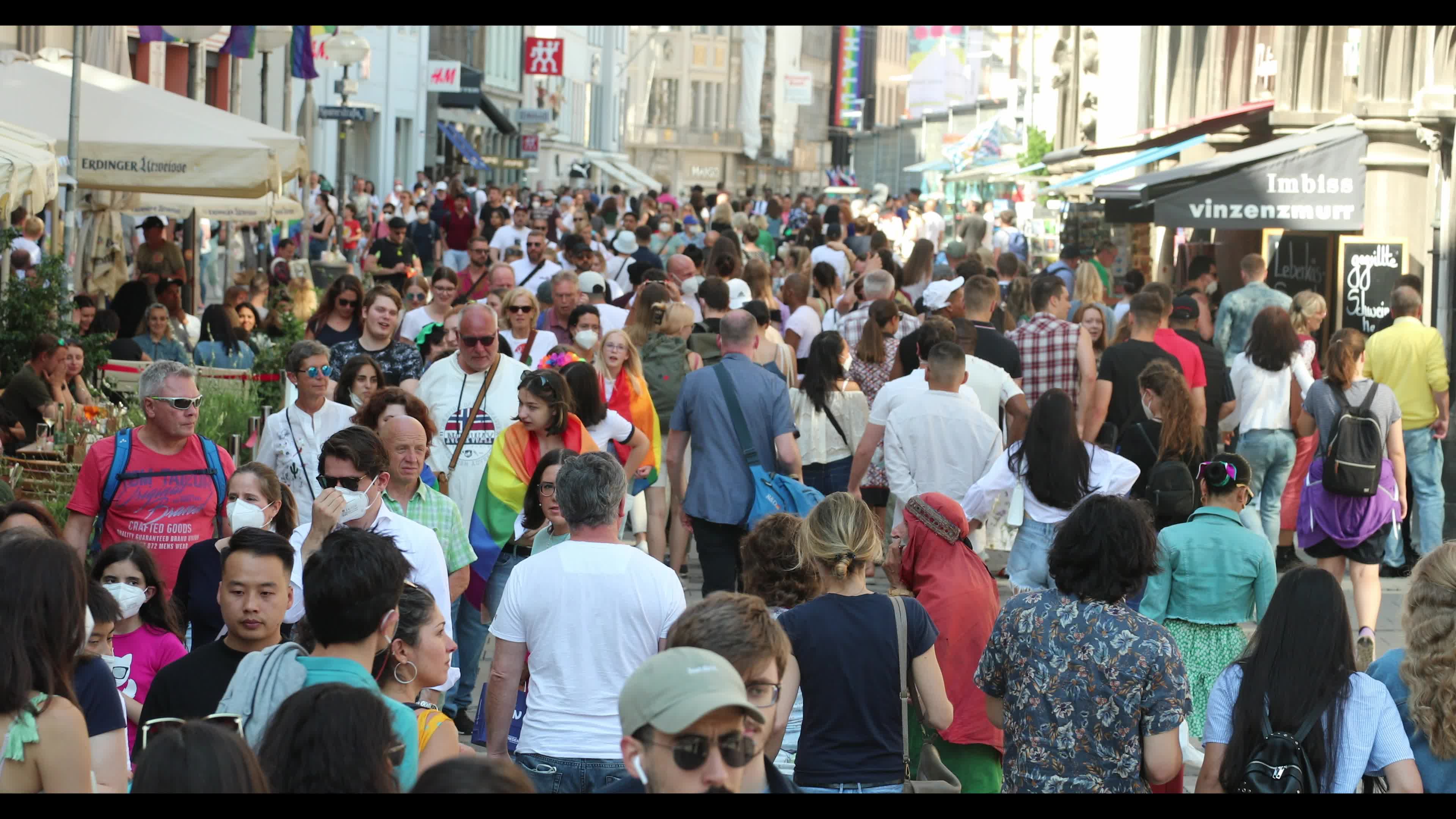 LGBTQ Community celebrates Pride in Munich