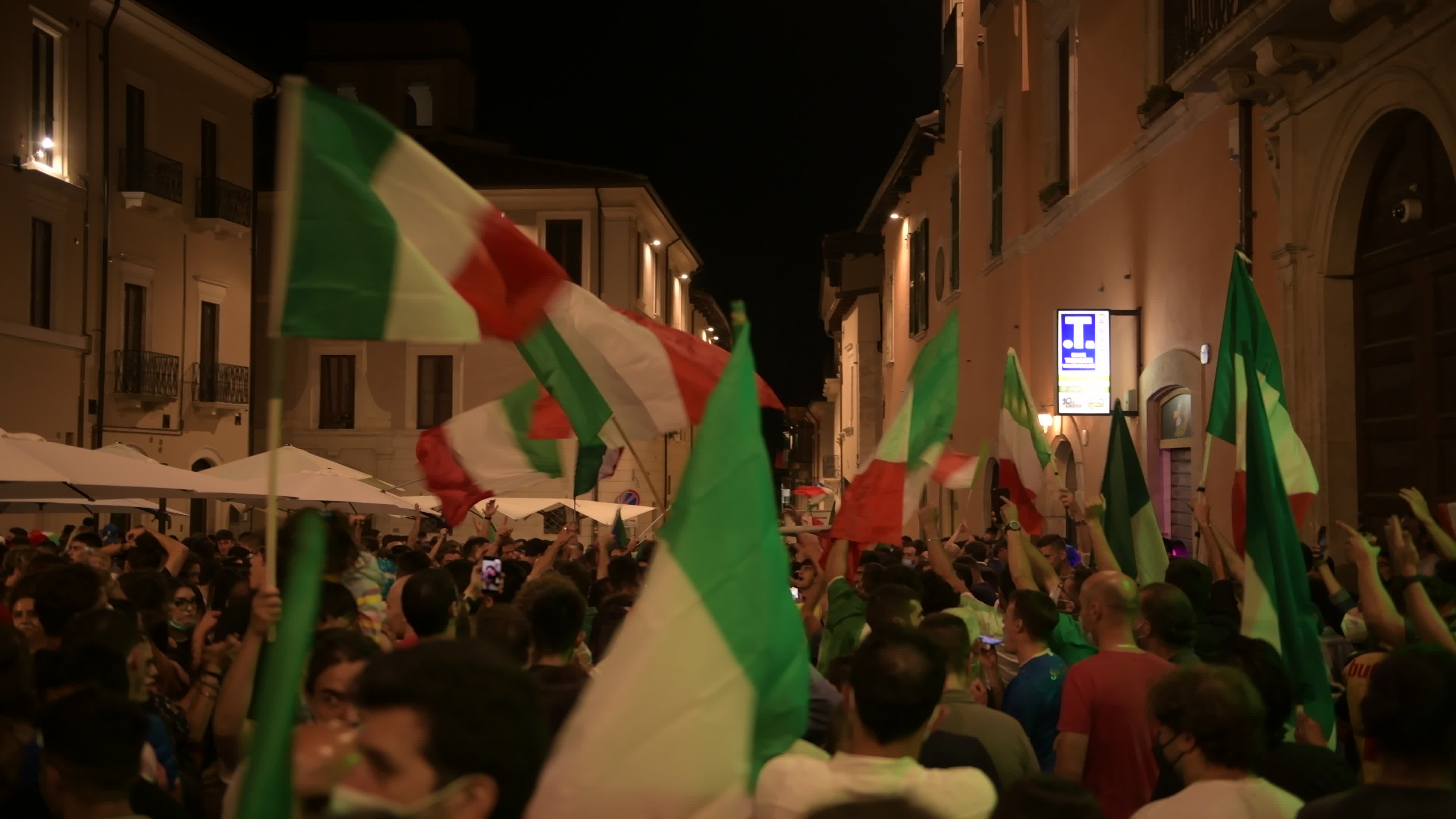 Euro 2020 – Italian people celebrating Euro 2020 victory 