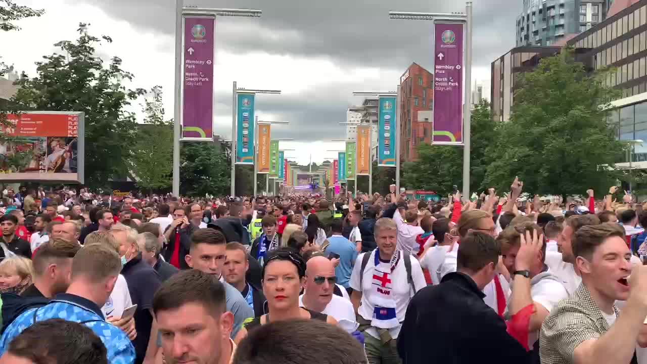 England fans outside the Wembley Stadium ahead the final of Euro 2020