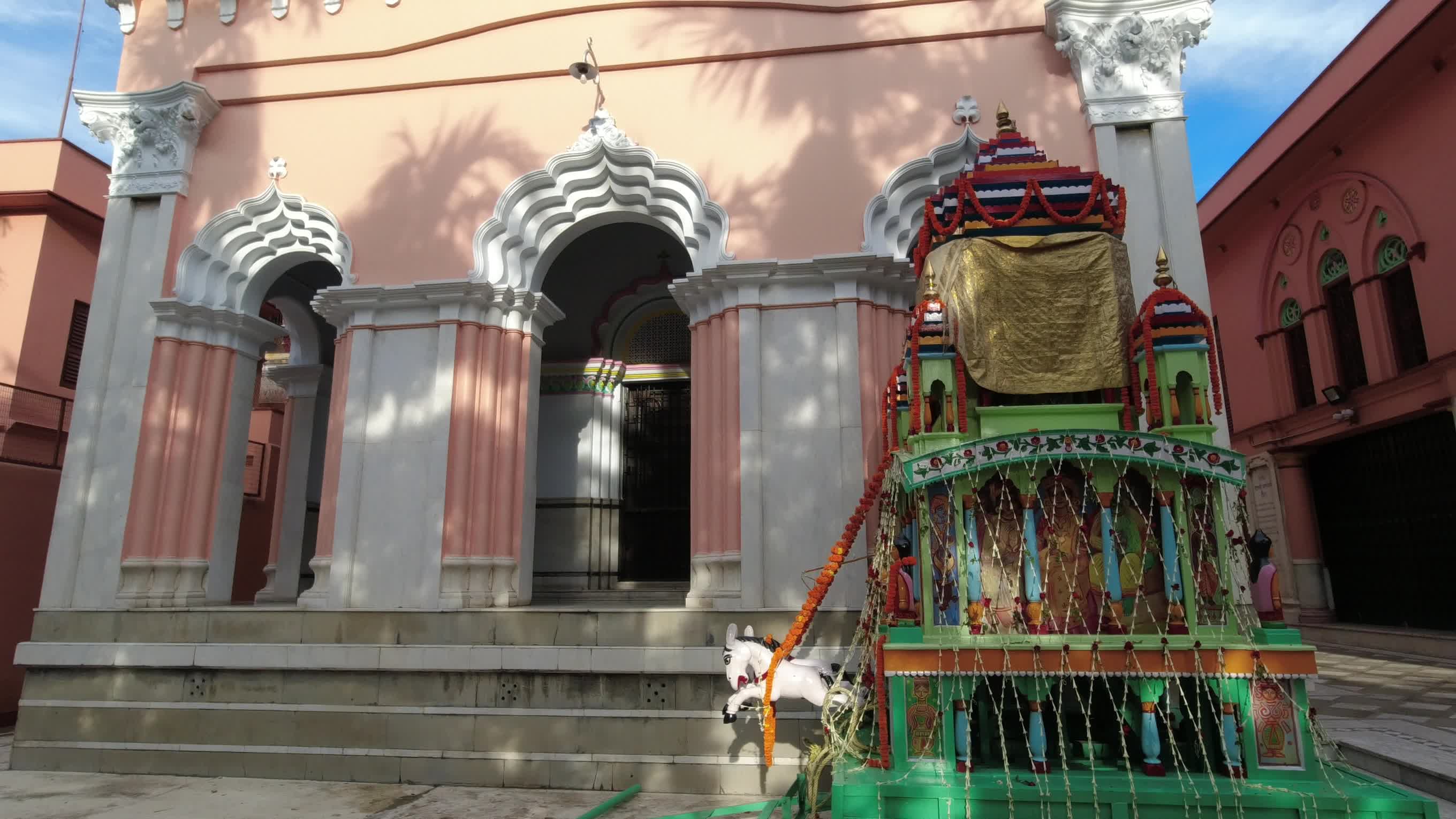 Rathyatra festival in Kolkata