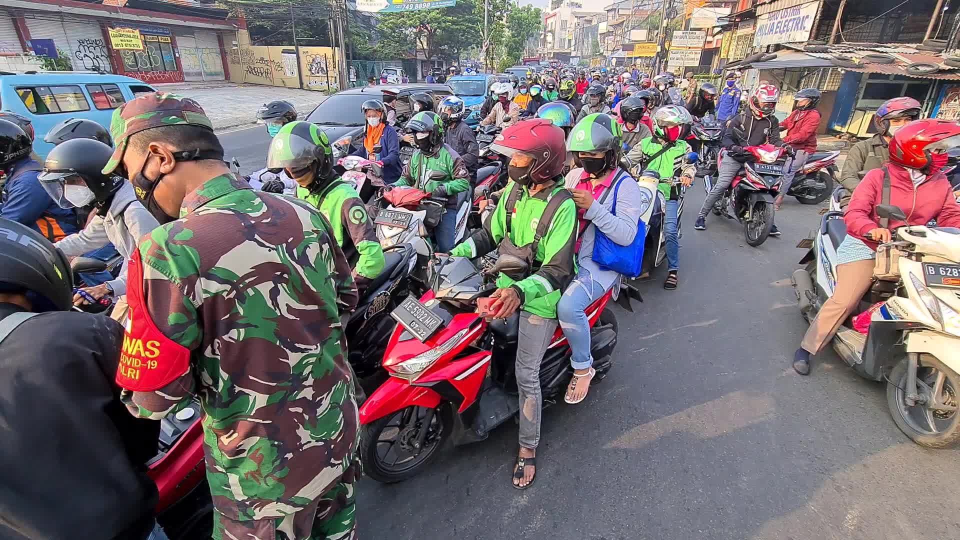 Road Blocking in implementing restrictions on emergency community activities in Indonesia