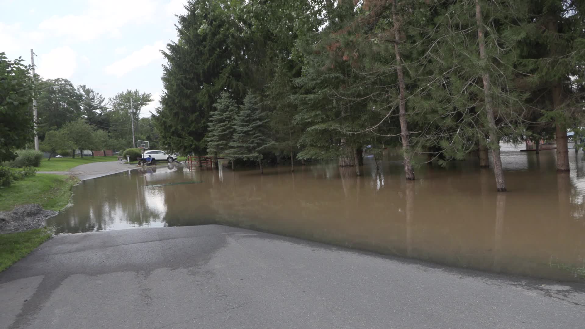 Severe flooding follows Rensselaer County state of emergency