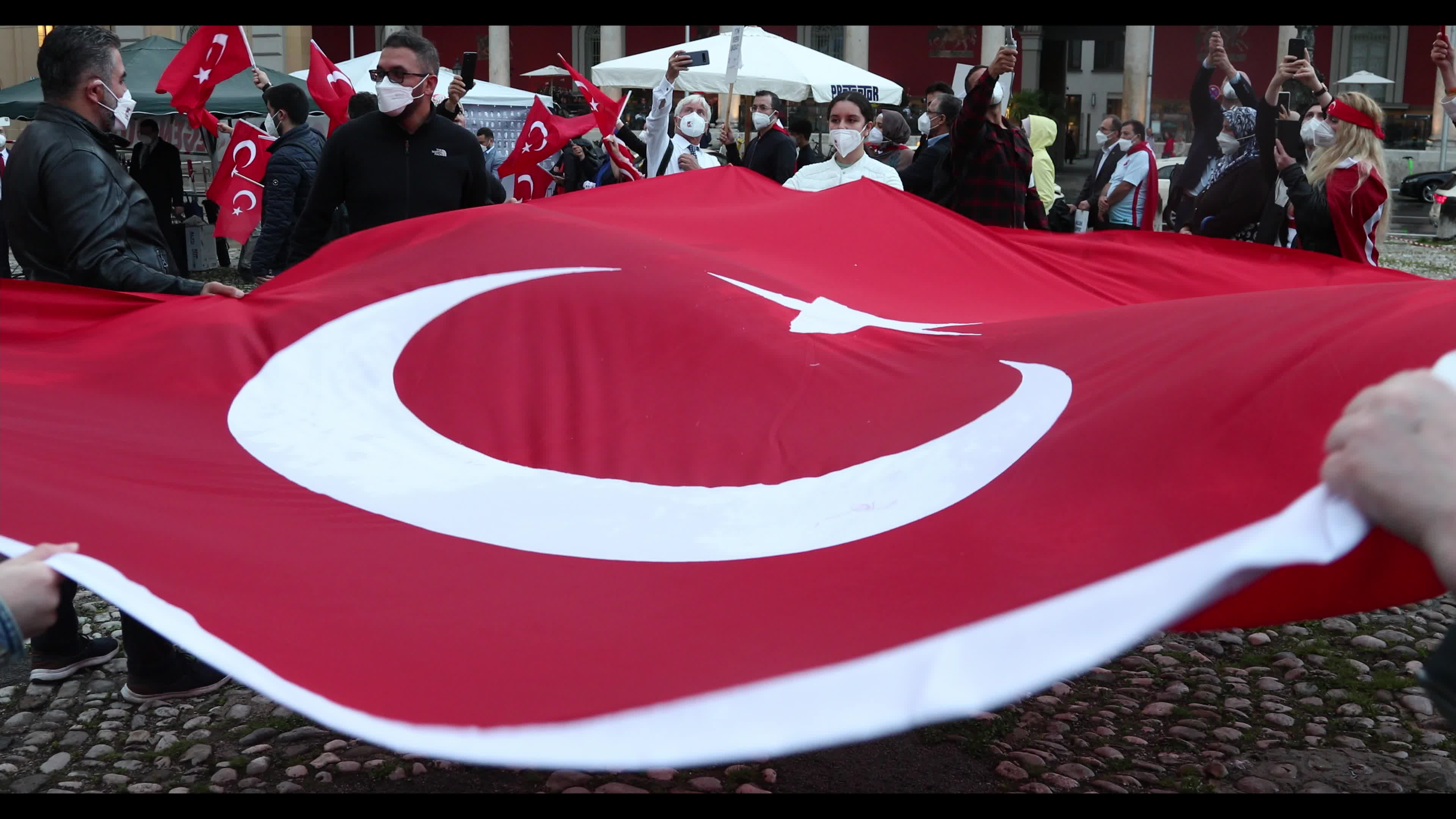 Supporters of Tayip Erdogan protest to remember the failed coup in Munich
