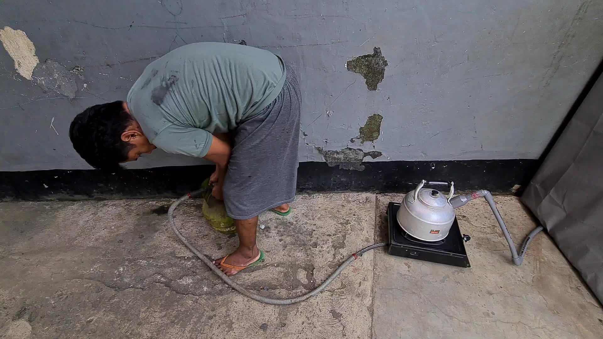 Mobile Sauna to Boost Body's Immune System in Indonesia
