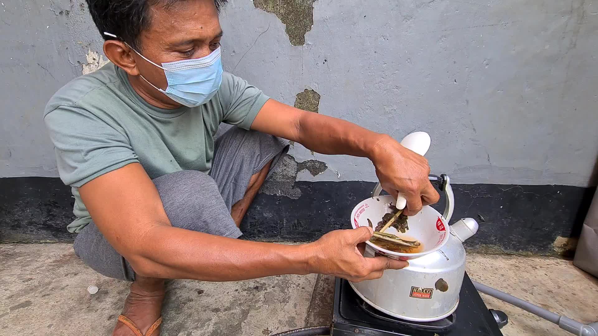 Mobile Sauna to Boost Body's Immune System in Indonesia