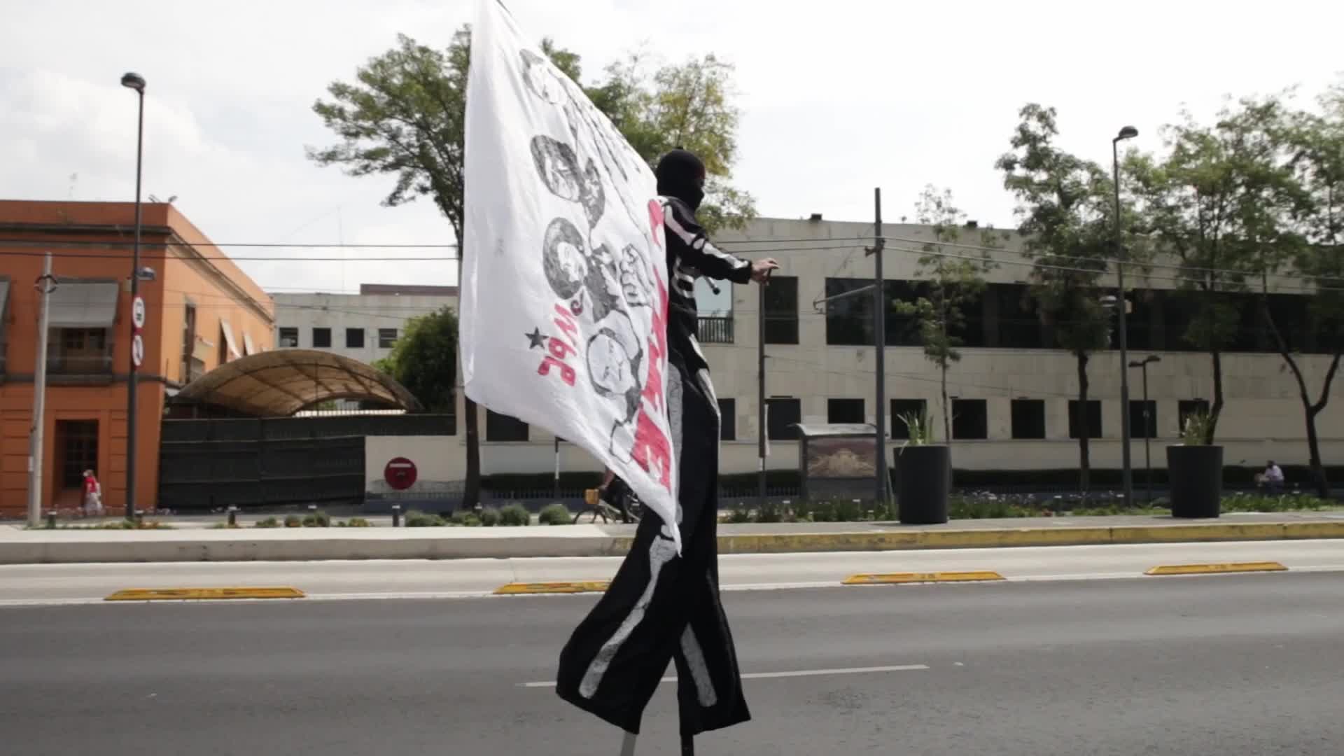 National march of teachers for job improvements in Mexico CIty