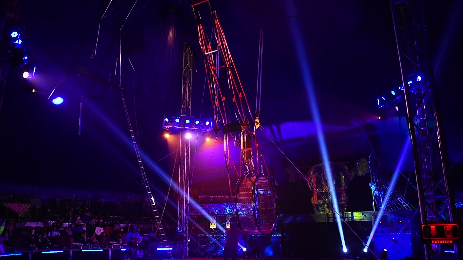 Circus Atayde Reopening With The Show Bardum