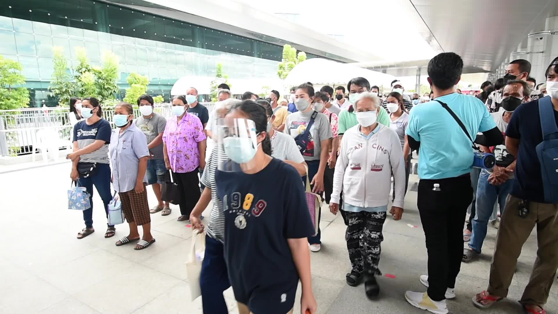 Mass COVID-19 vaccination to contain the pandemic