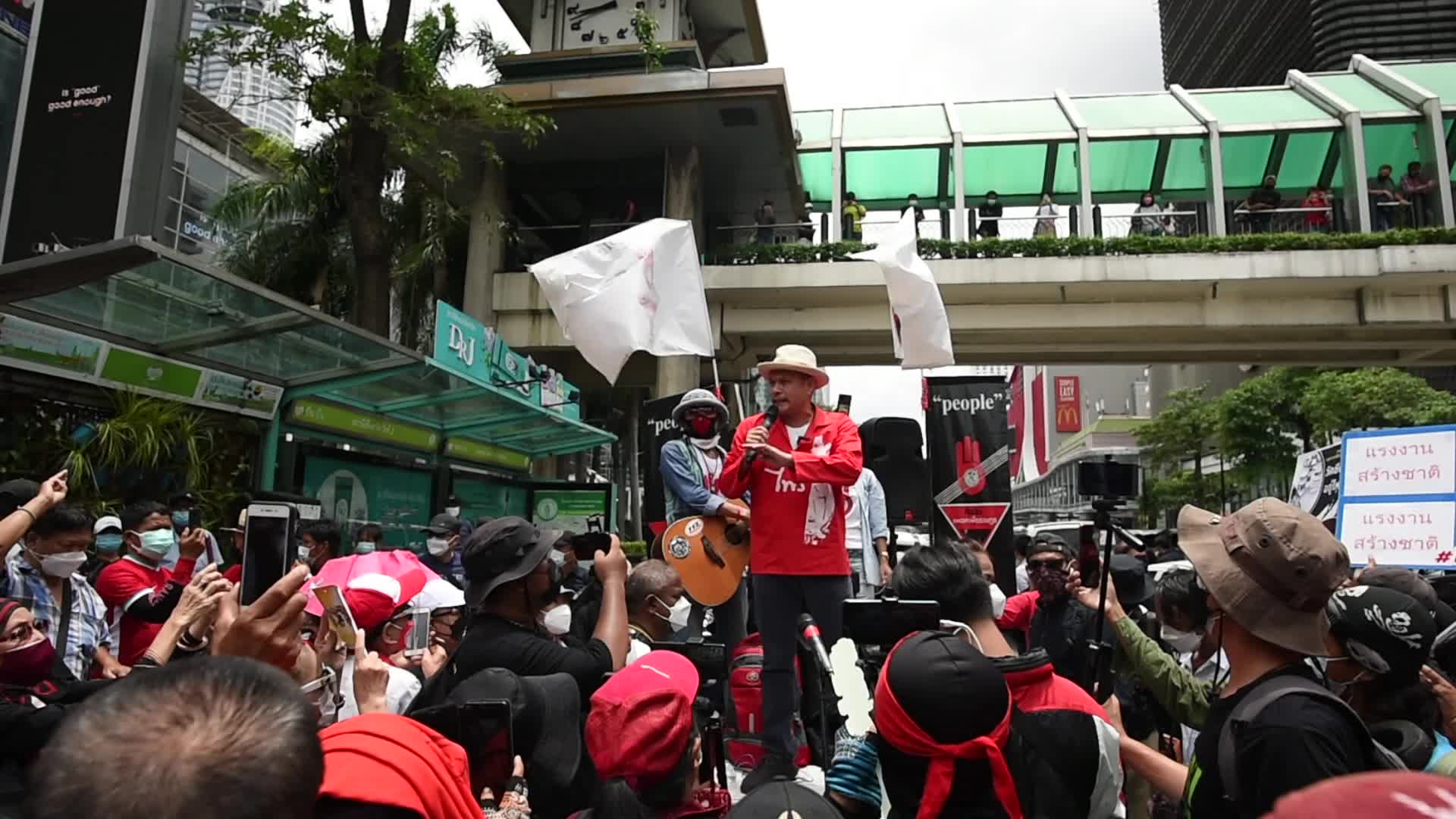 Anti-government car mob rally in Bangkok