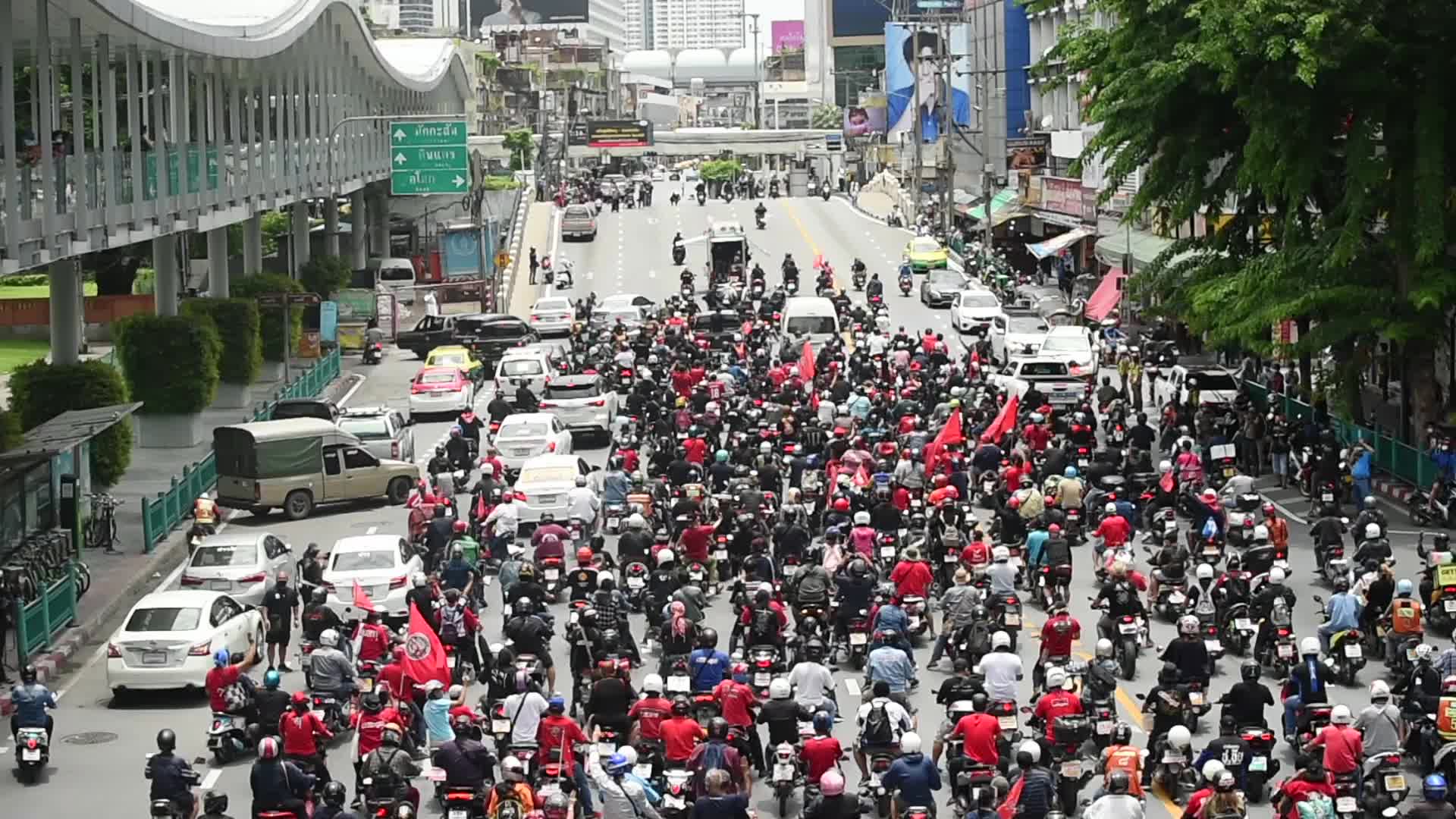 Anti-government car mob rally in Bangkok