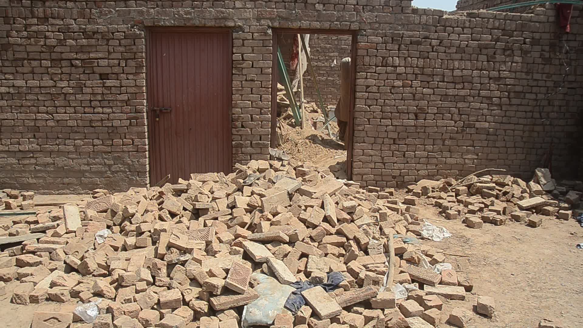 4 killed in roof collapse as heavy rain hits Pakistan's Peshawar
