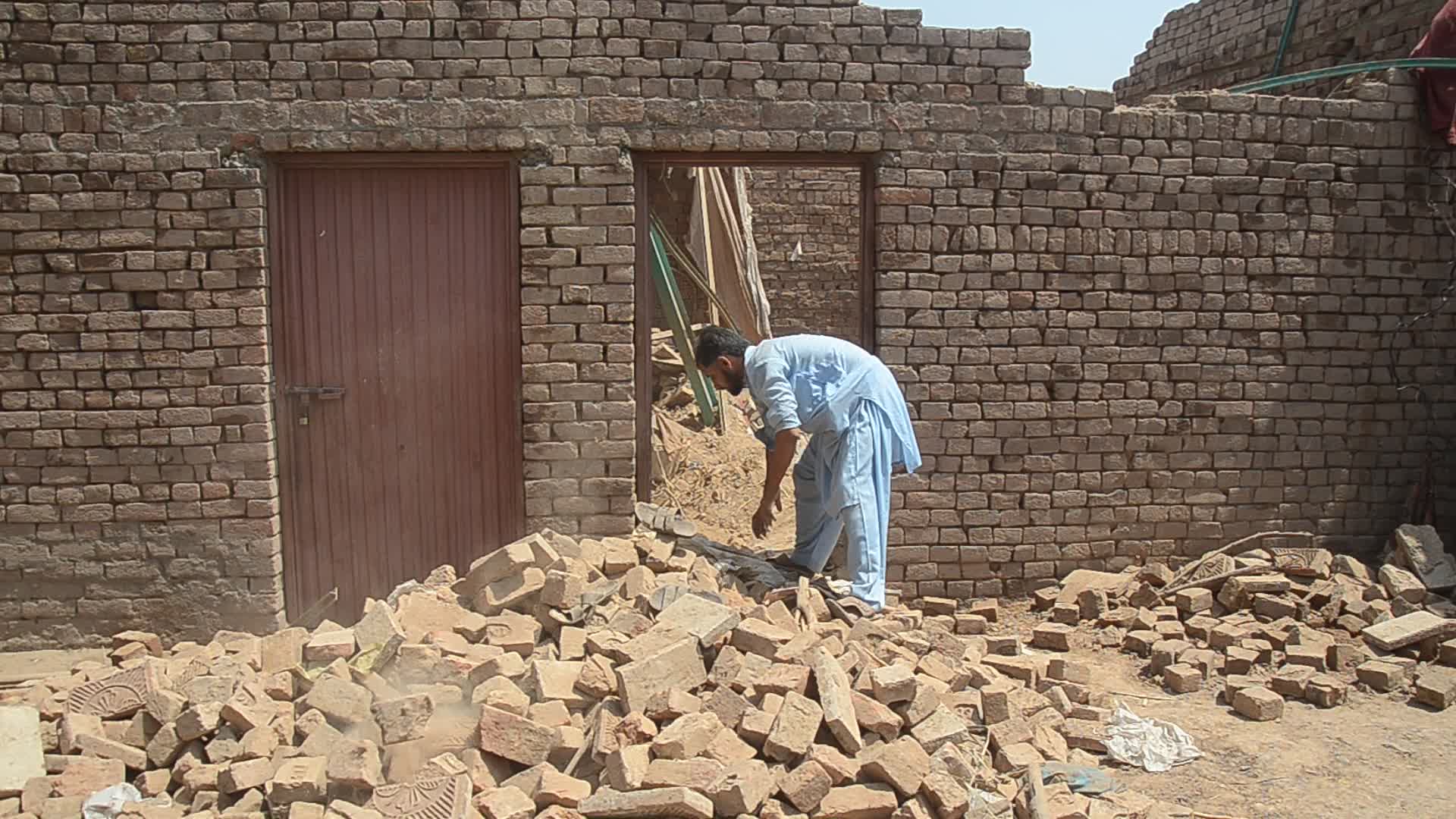 4 killed in roof collapse as heavy rain hits Pakistan's Peshawar