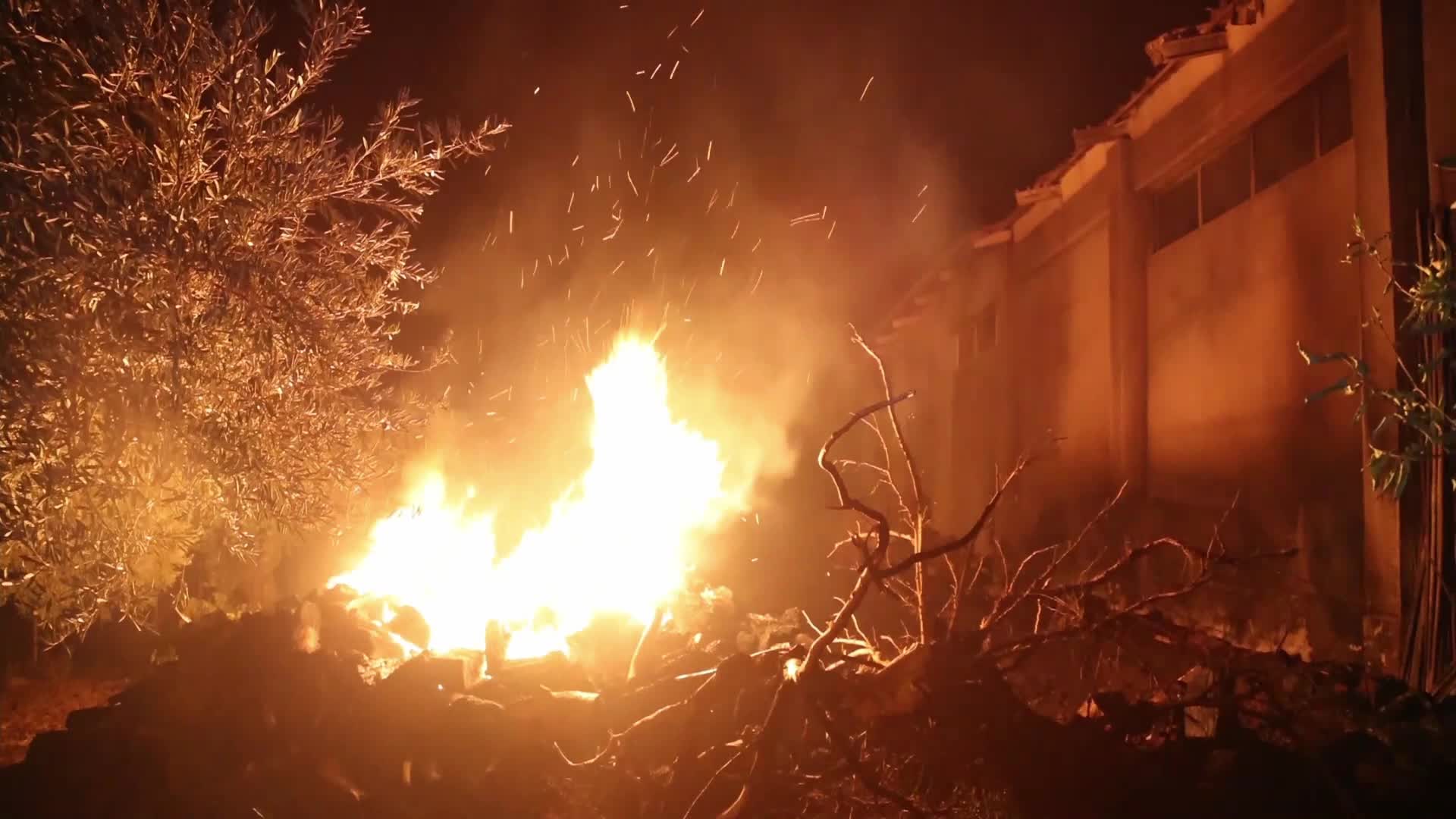 Wildfire in Rovies, Greece