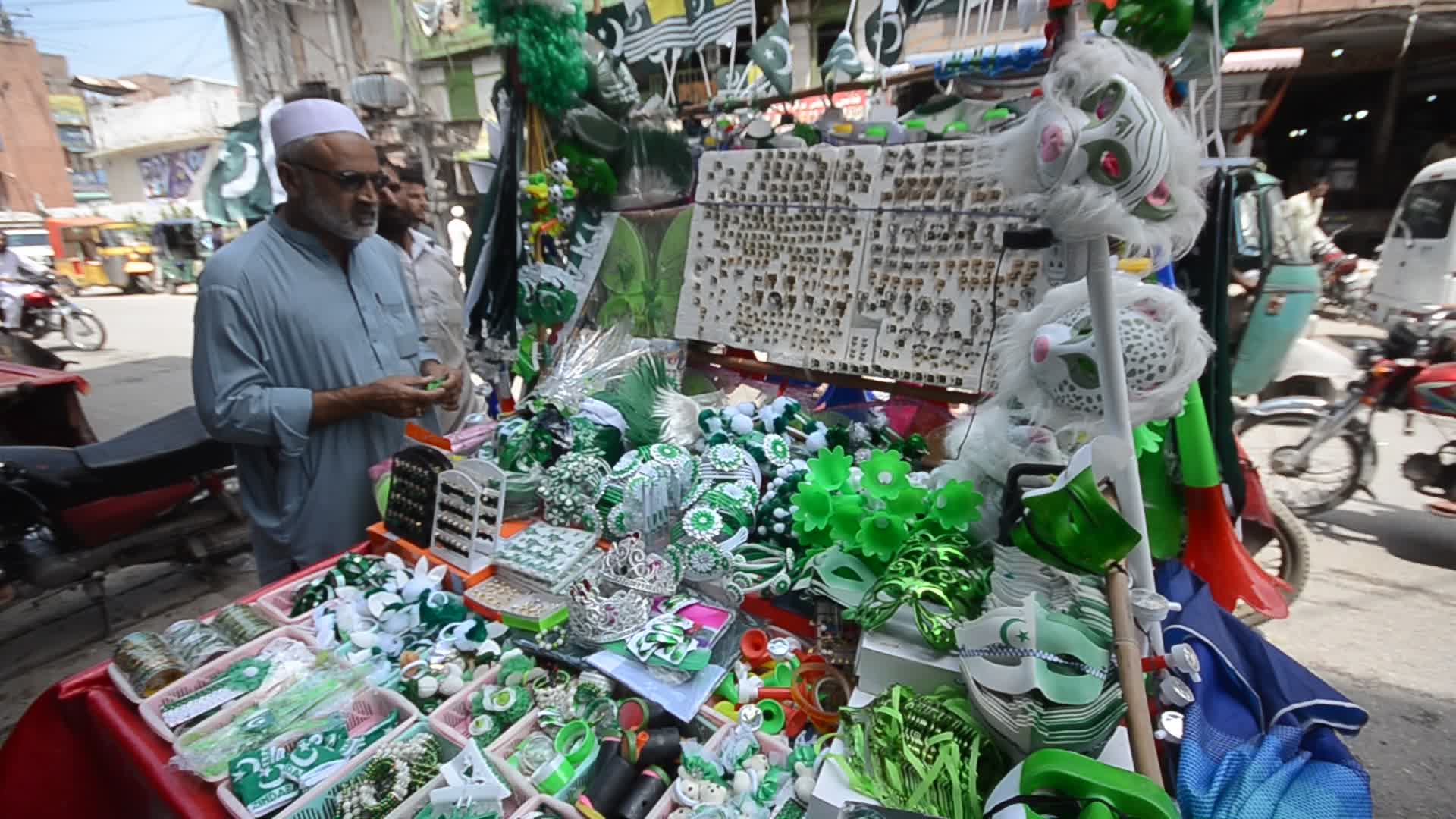 Preparation to Pakistan Independence Day Celebration 2021