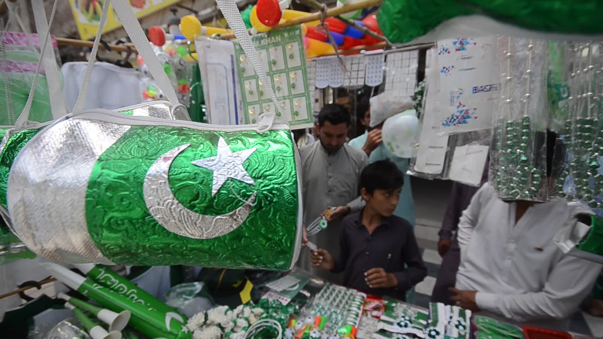 Preparation to Pakistan Independence Day Celebration 2021