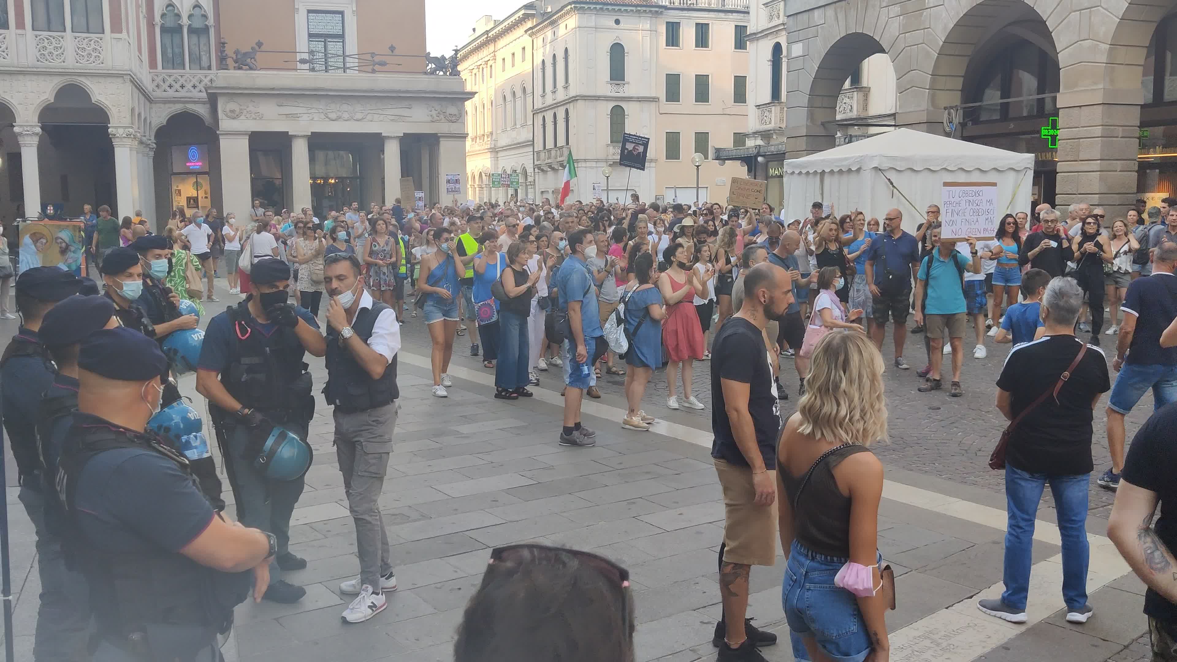 Demonstration against the "Green Pass" after it was introduces in Italy