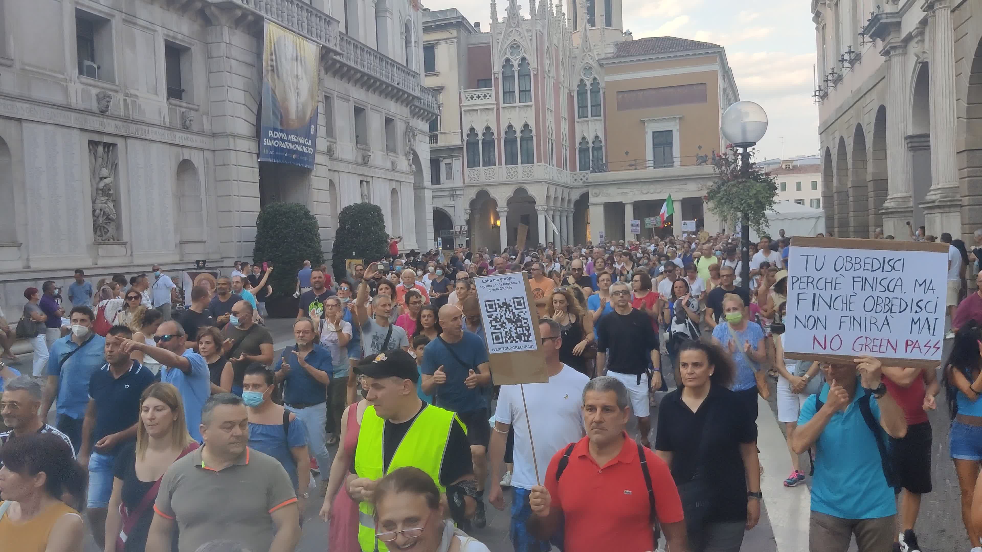 Demonstration against the "Green Pass" after it was introduces in Italy