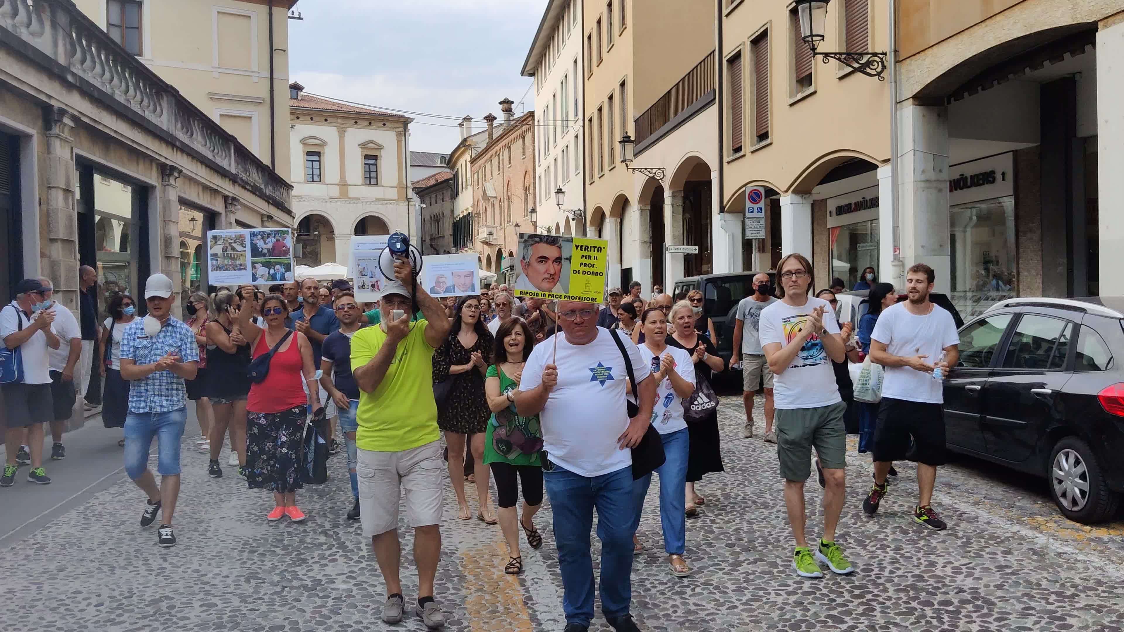 Demonstration against the "Green Pass" after it was introduces in Italy