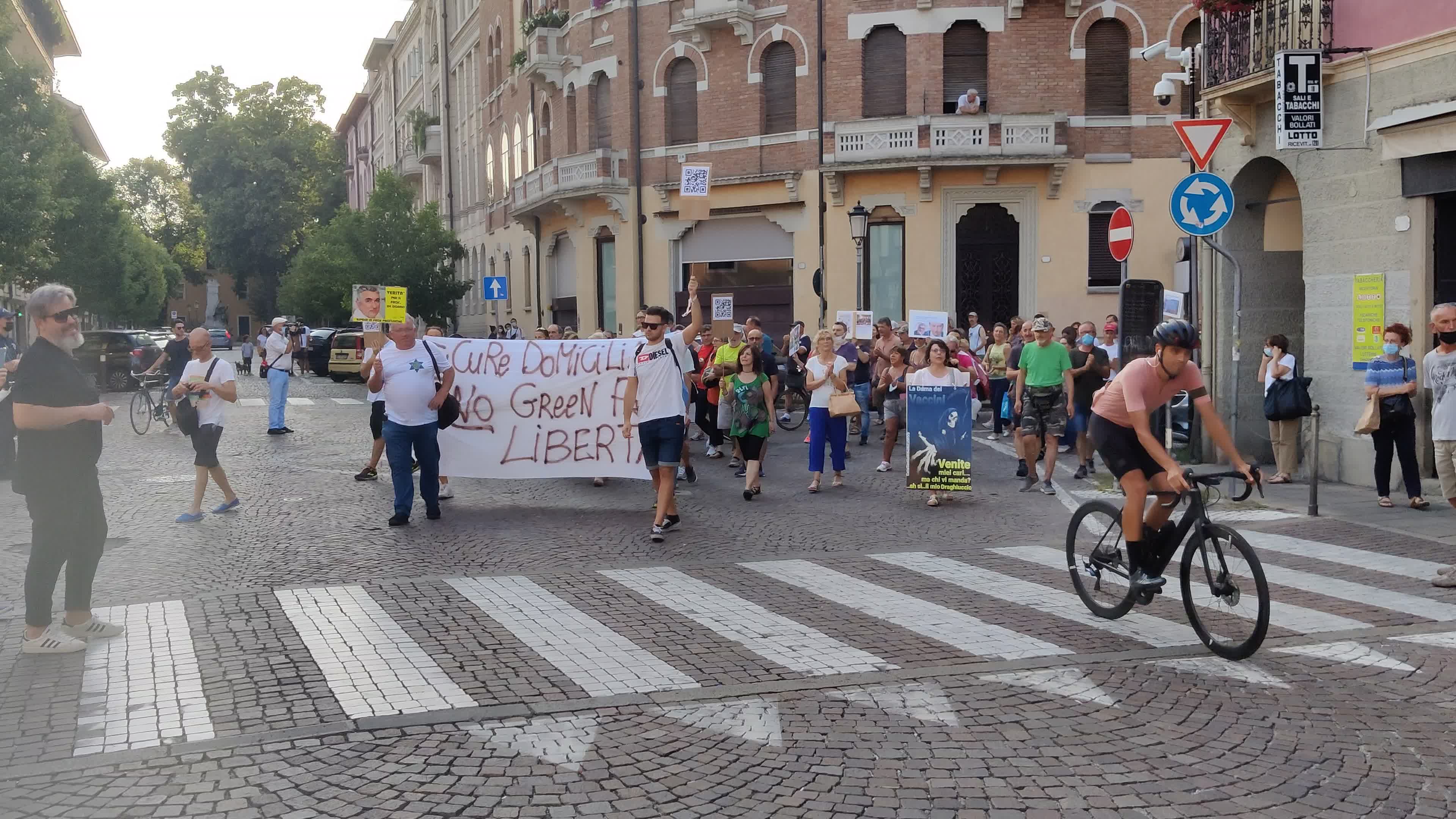 Demonstration against the "Green Pass" after it was introduces in Italy