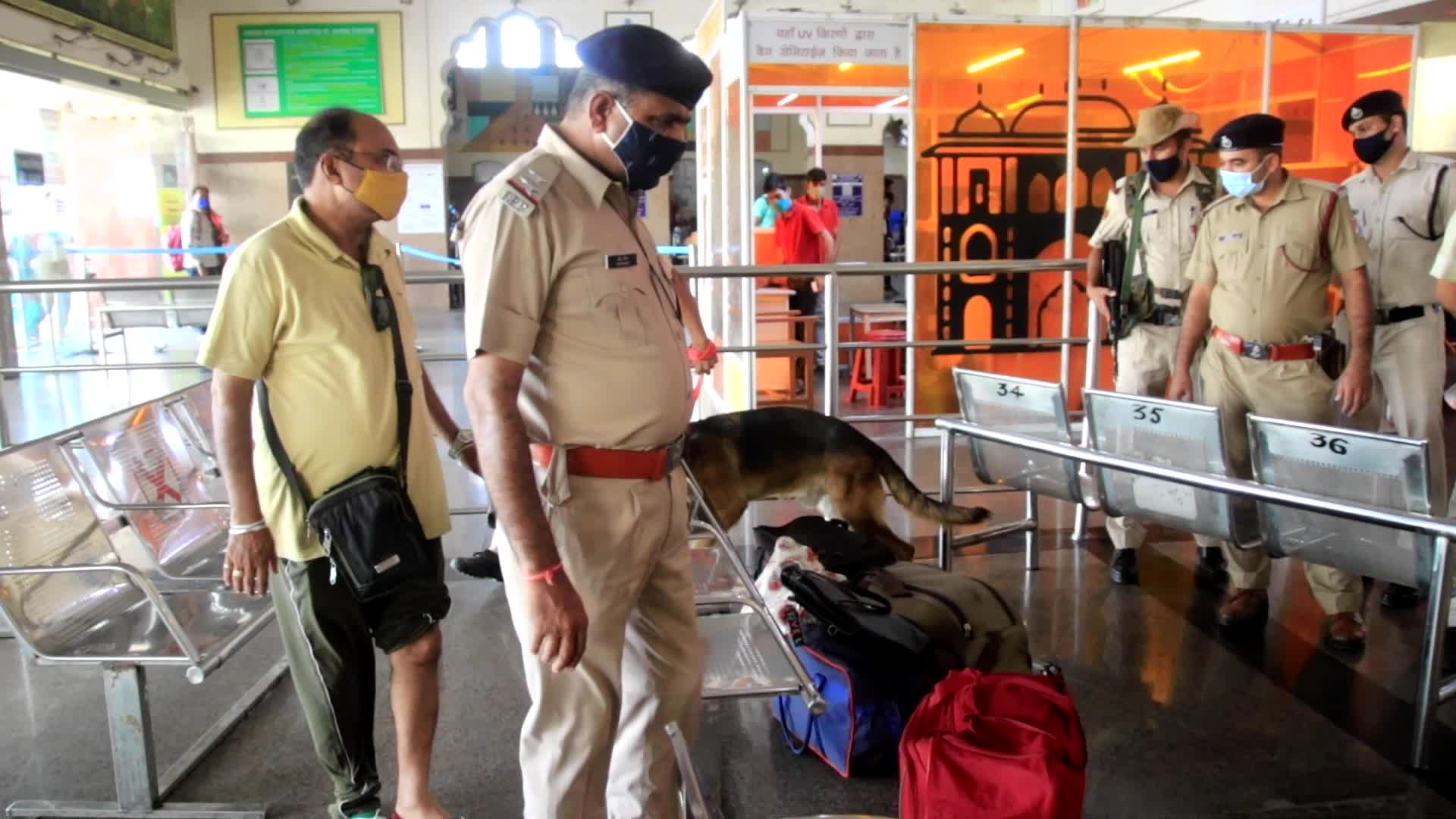 Security Checking On The Eve Of Independence Day In Jaipur