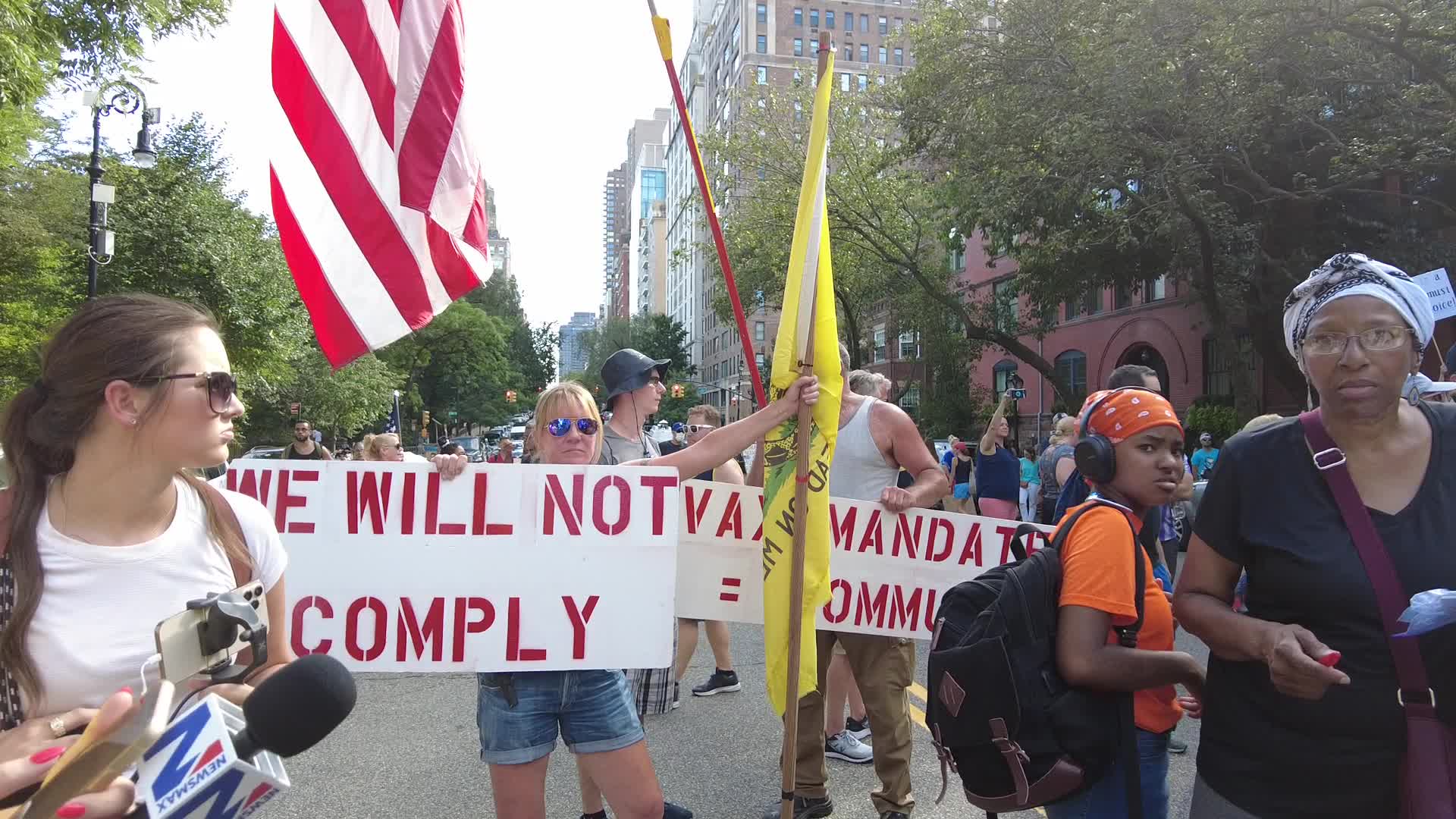  Politicians Join Anti-Vaccination Protest In New York City