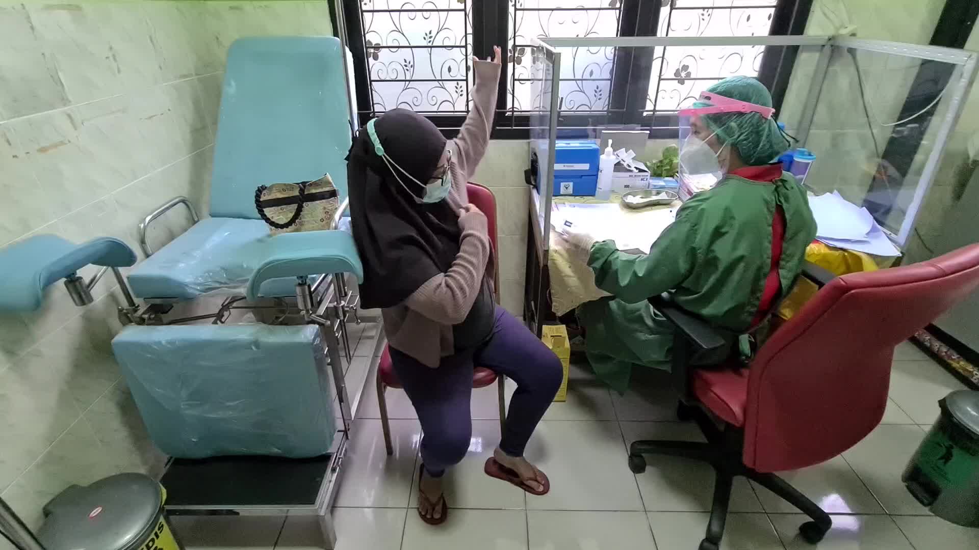 Coronavirus vaccination for pregnant women in Indonesia