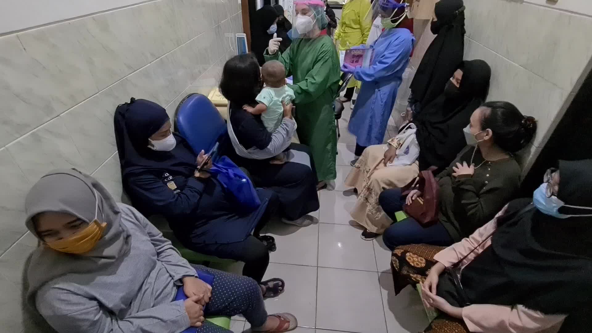 Coronavirus vaccination for pregnant women in Indonesia