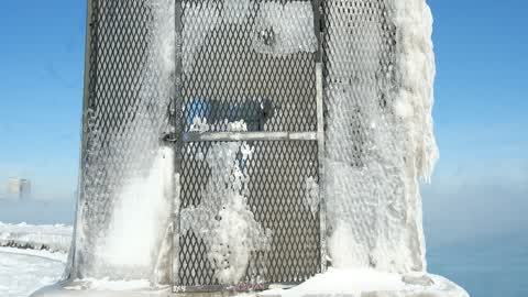 Extreme cold weather in Chicago