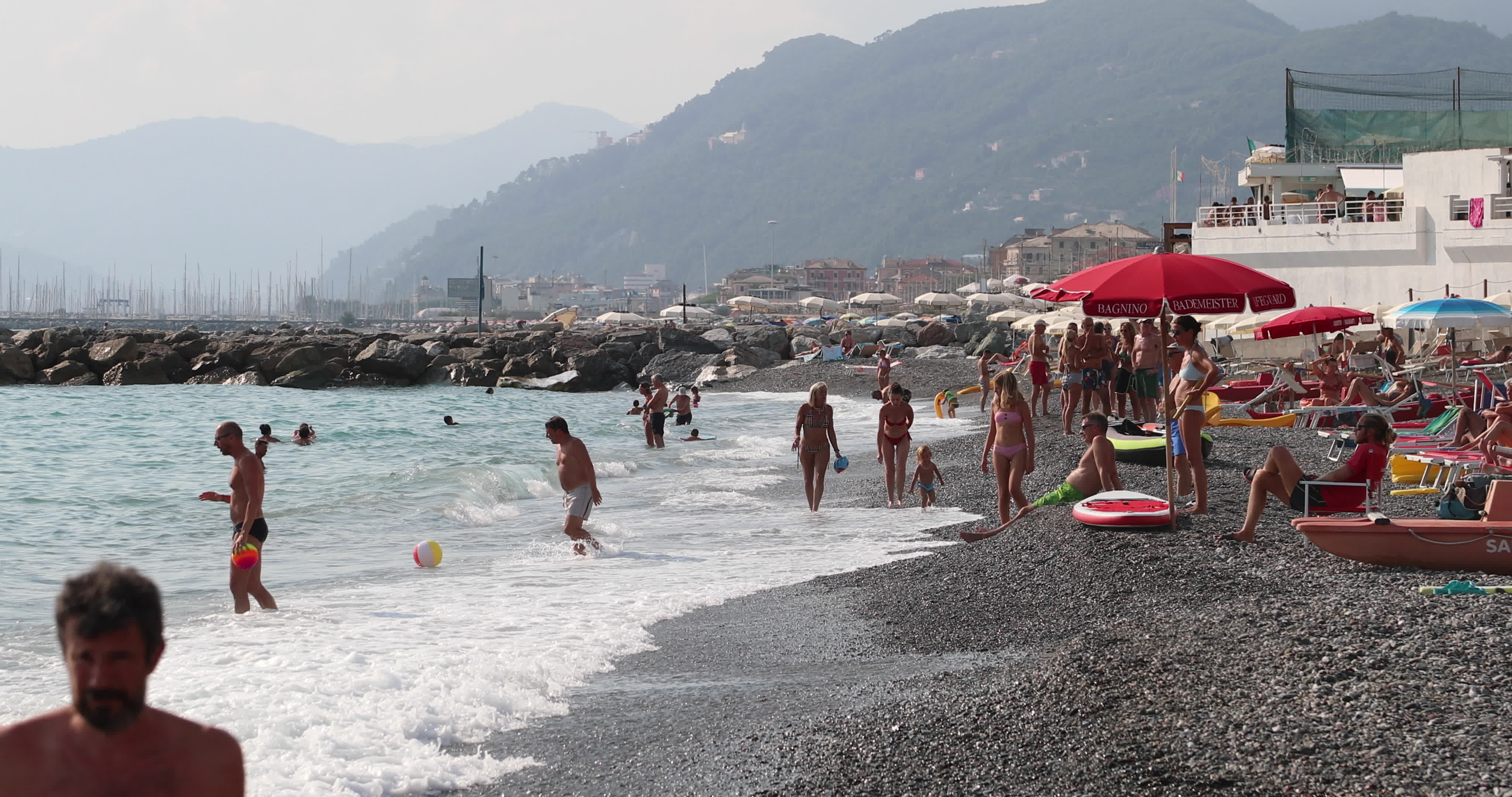 Beach vacation in Ligury