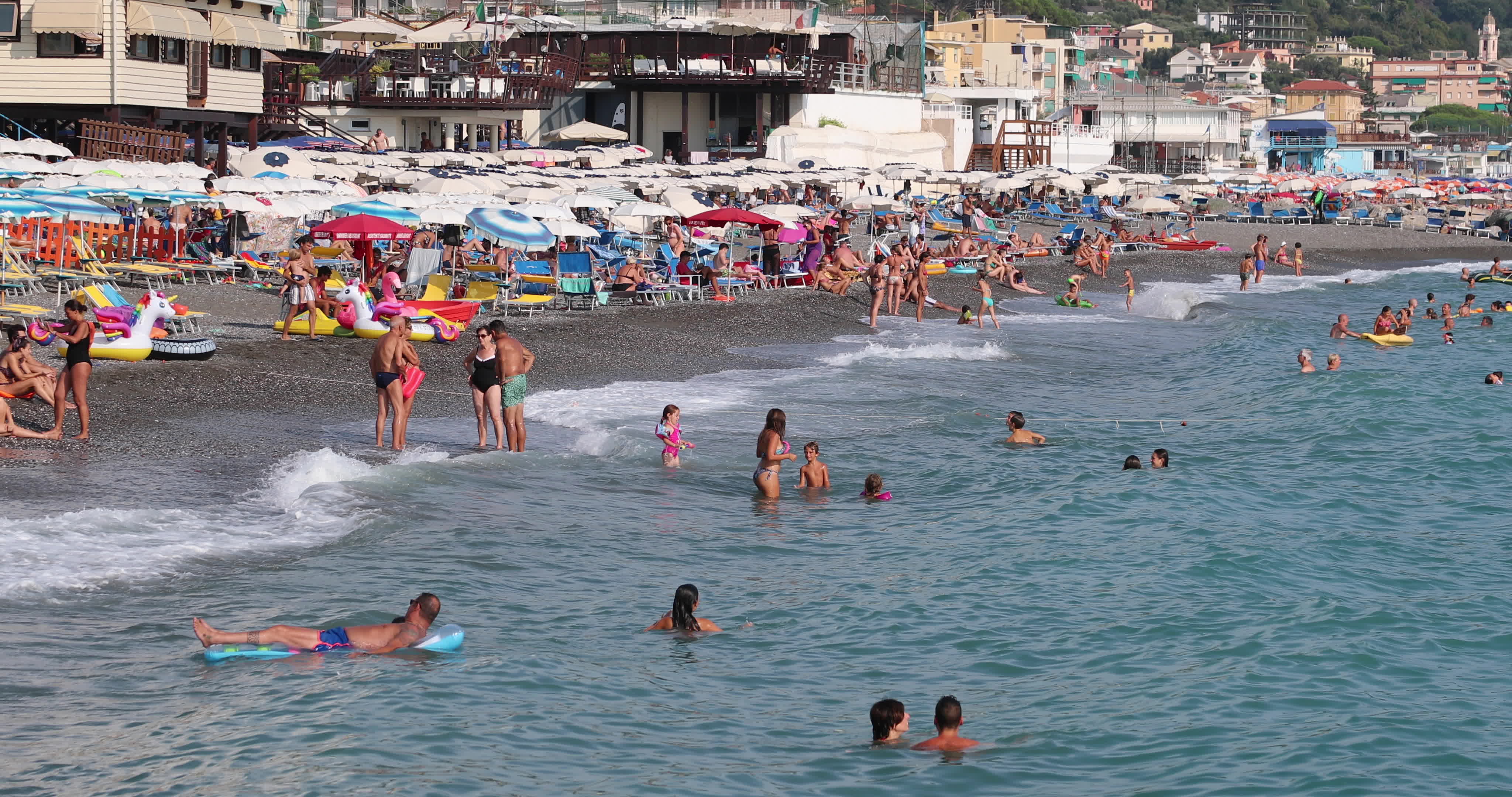 Beach vacation in Ligury