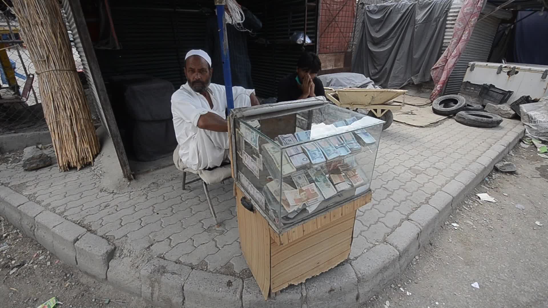Pakistan reopens Torkham border crossing with Afghanistan