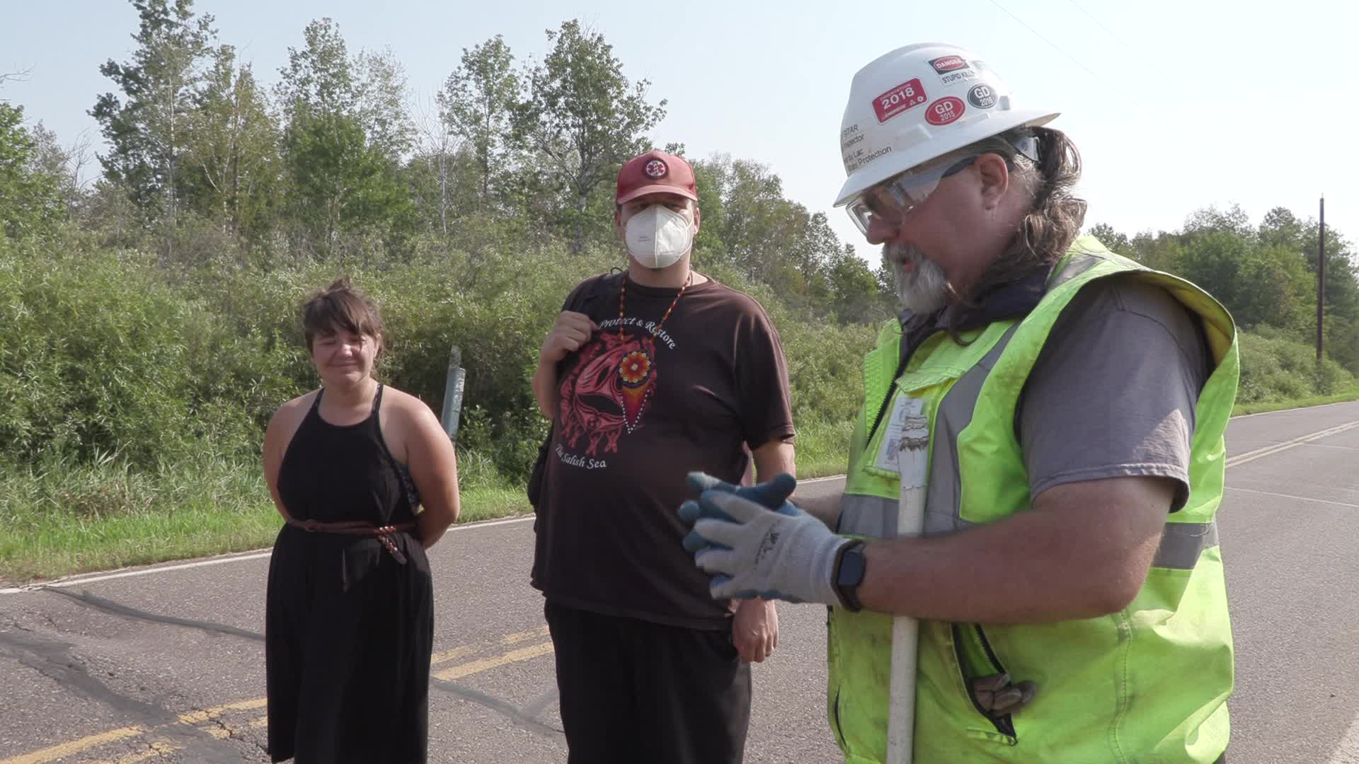 Activists inspect possible leak of drilling fluids from Line 3 pipeline
