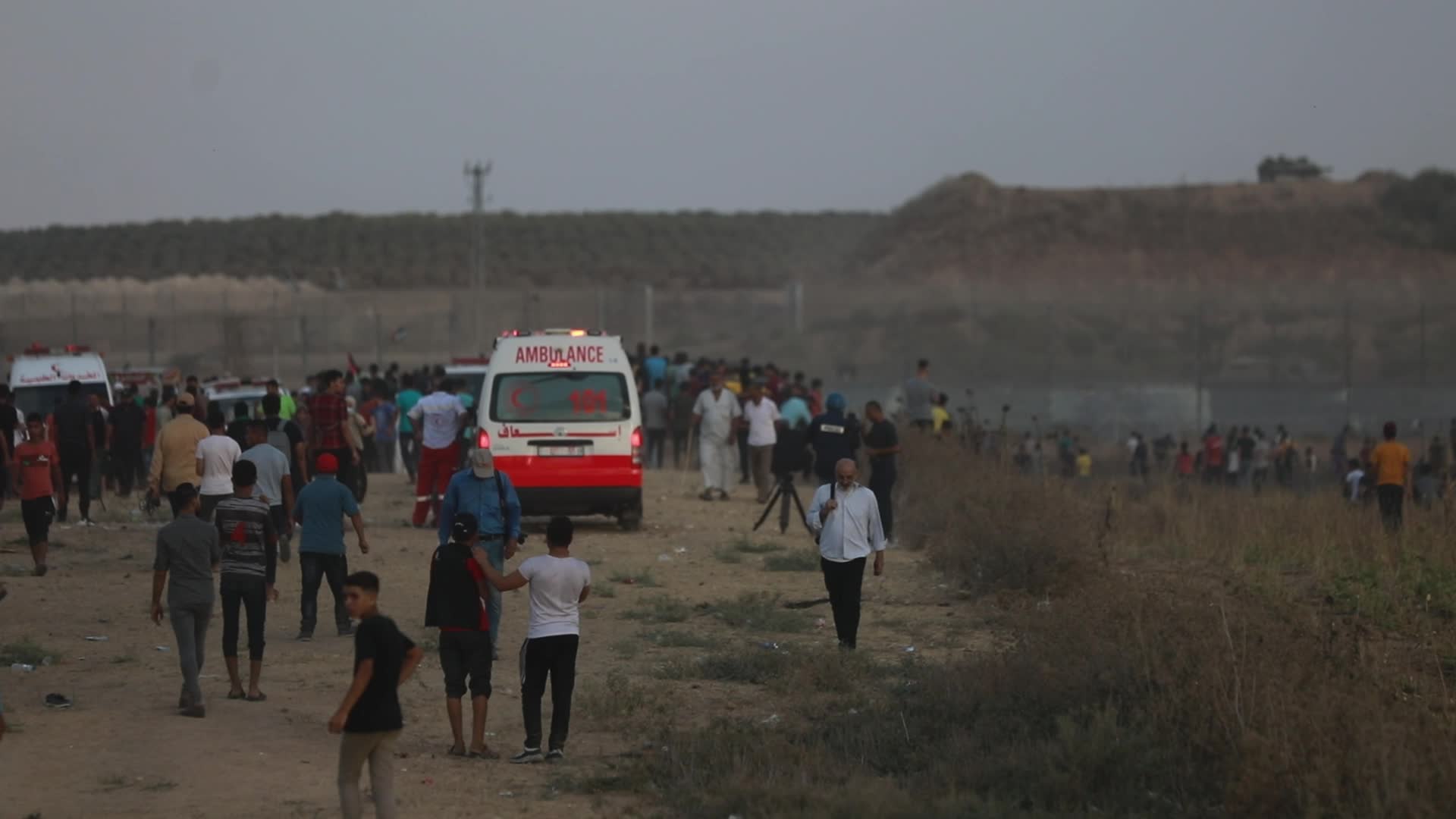 Palestinians hold anti-Israel protest at Gaza border