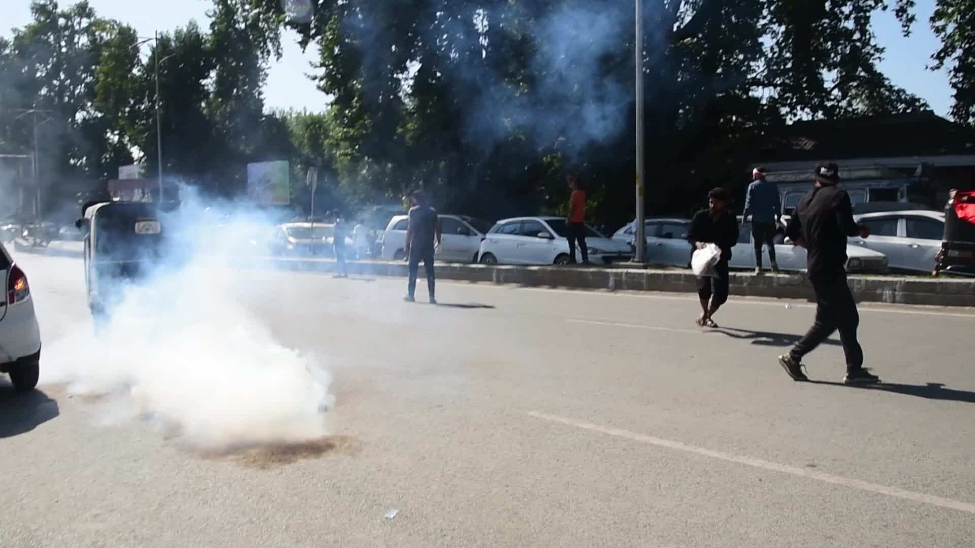 Clashes on the day of muharram procession in Kashmir