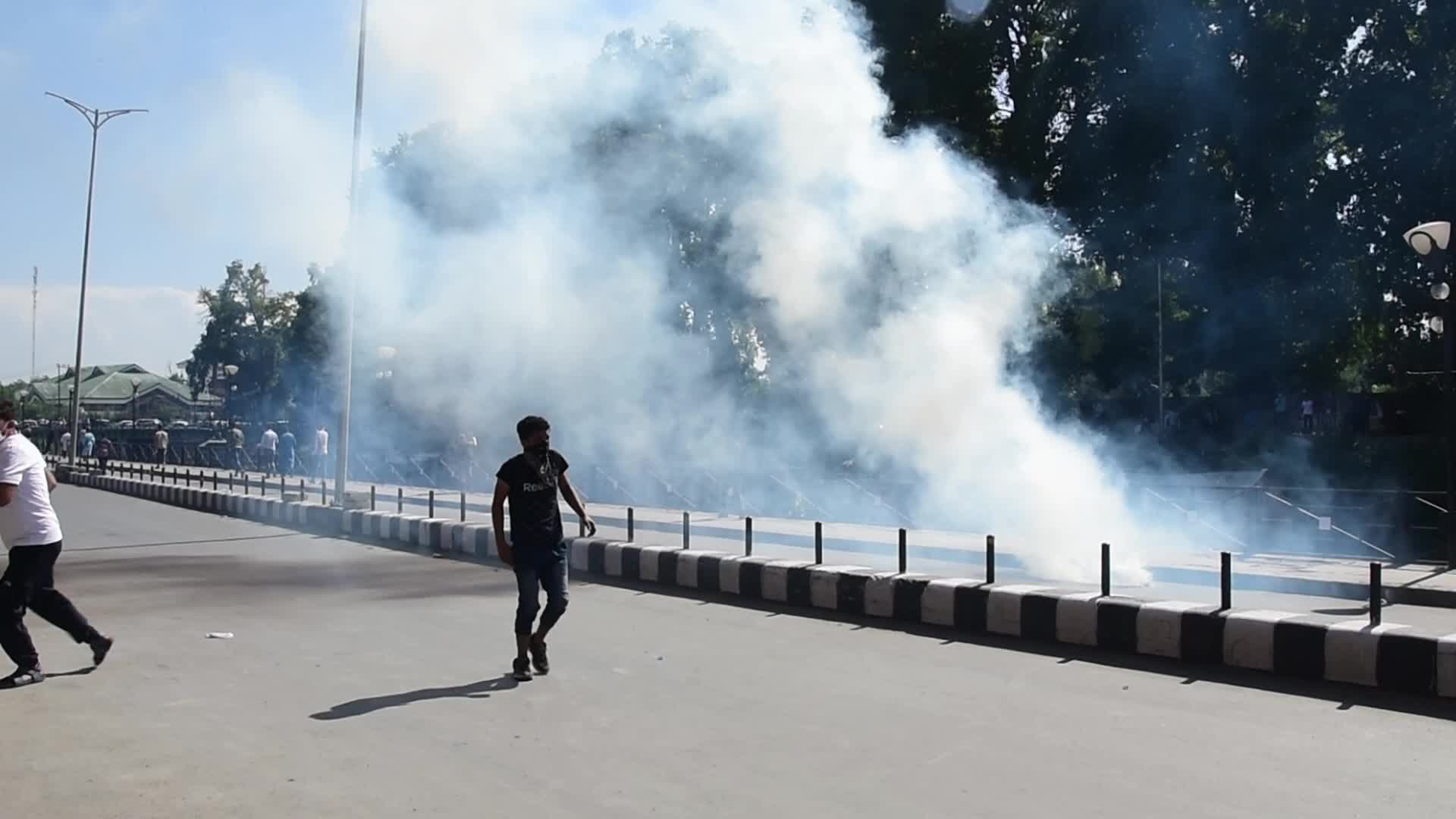 Clashes on the day of muharram procession in Kashmir