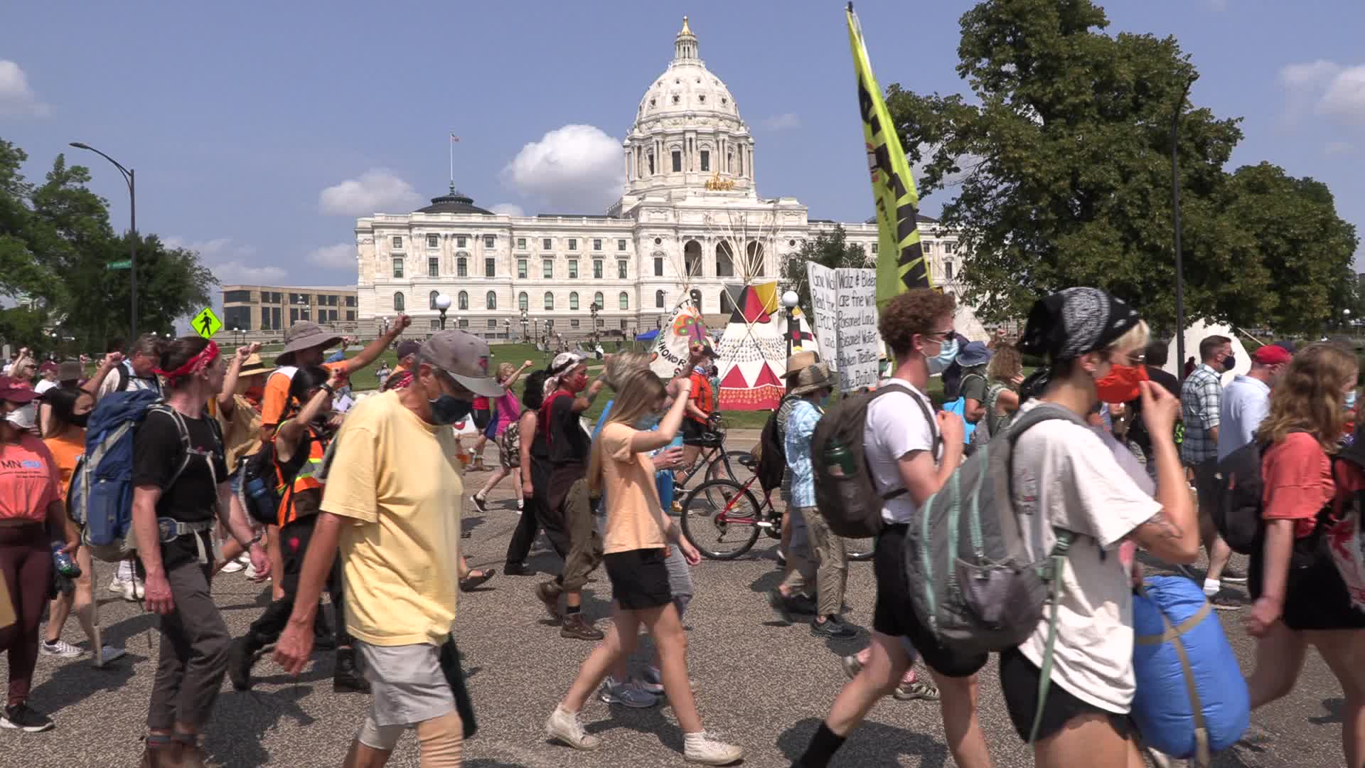 Protest demanding the stop Line 3