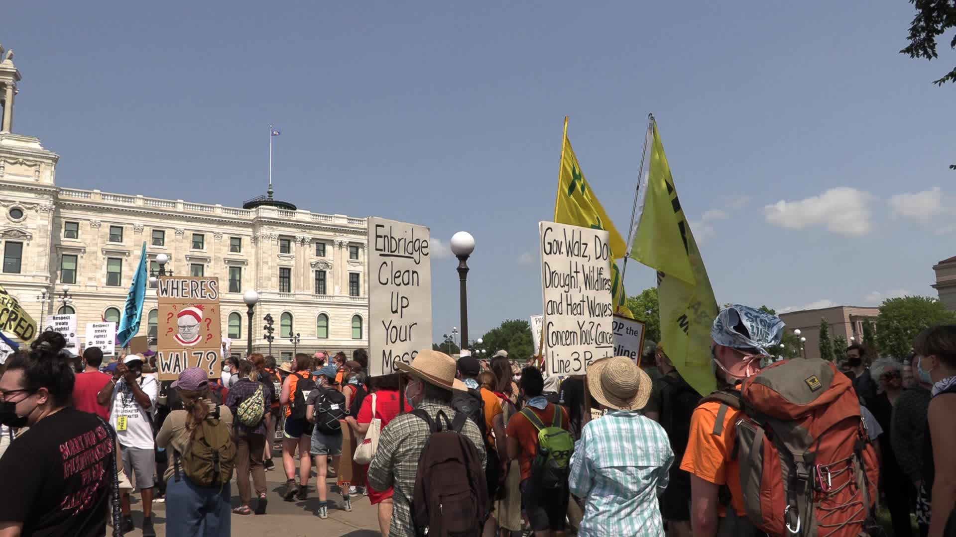 Protest demanding the stop Line 3