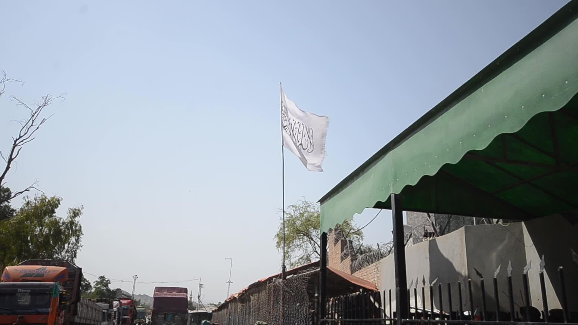 Taliban fighters and Pakistani soldiers are now guarding the Torkham crossing side-by-side