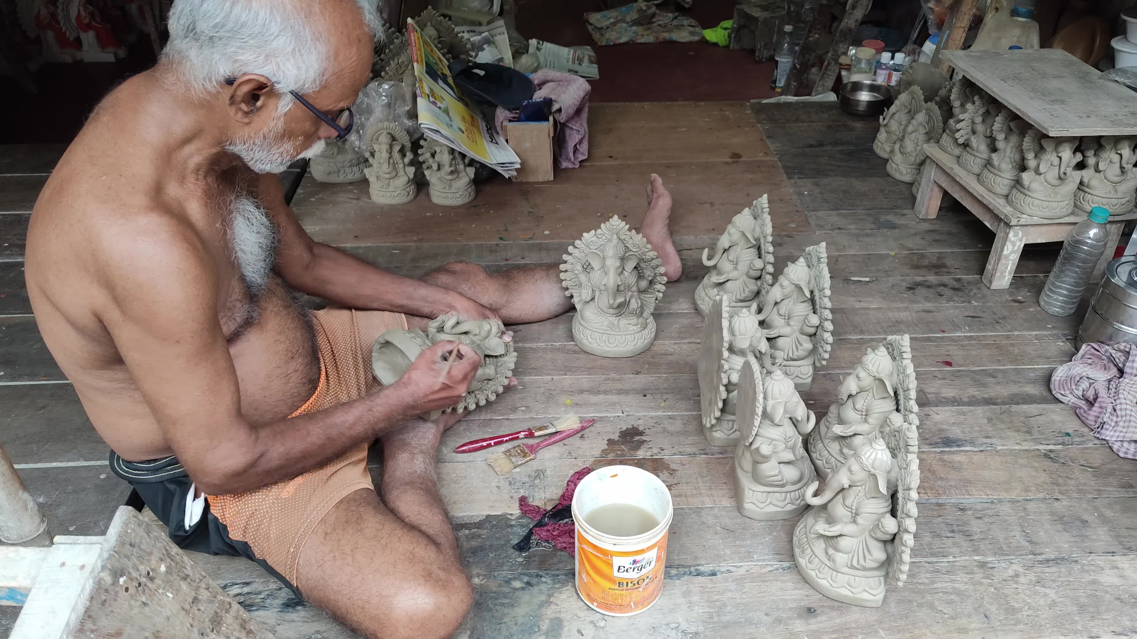 Preparation Of Ganesh Chaturthi In Kolkata