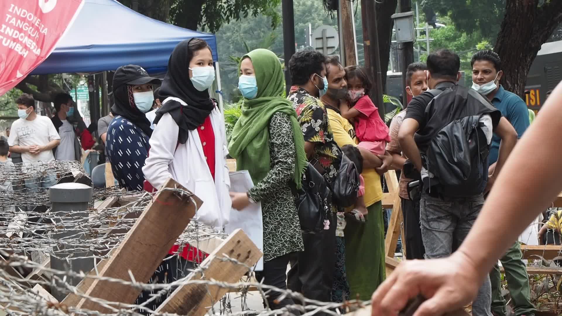 Hundreds of Afghan Refugees Protest in Jakarta