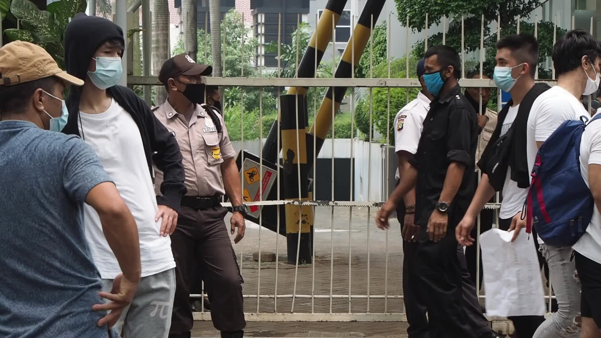 Hundreds of Afghan Refugees Protest in Jakarta