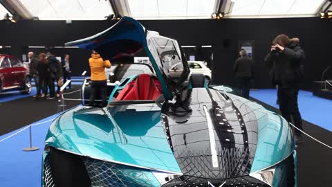 2019 Concept-cars Exhibition And Automobile Design In Paris