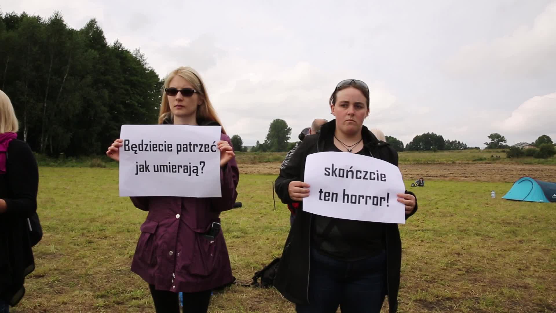 Afghan migrants entangled on Polish border