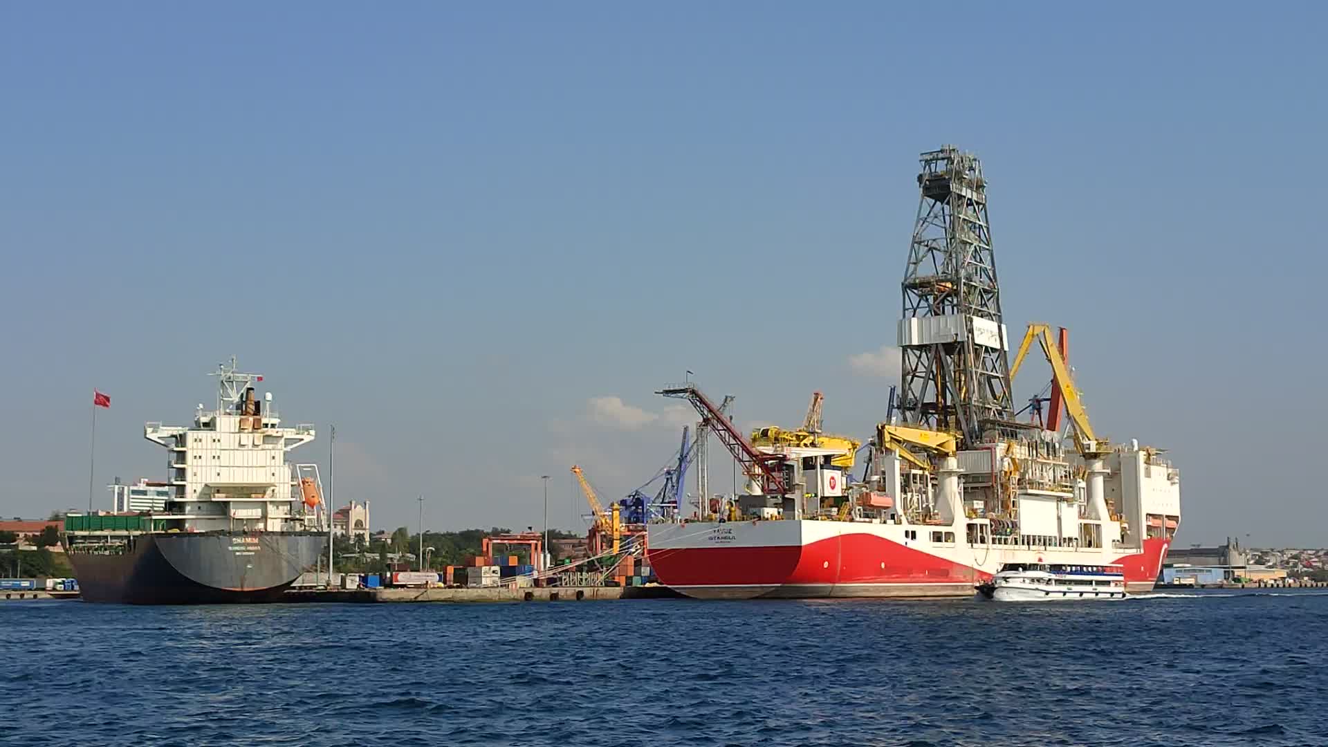 Yavuz, one of Turkey's 3 drilling vessels