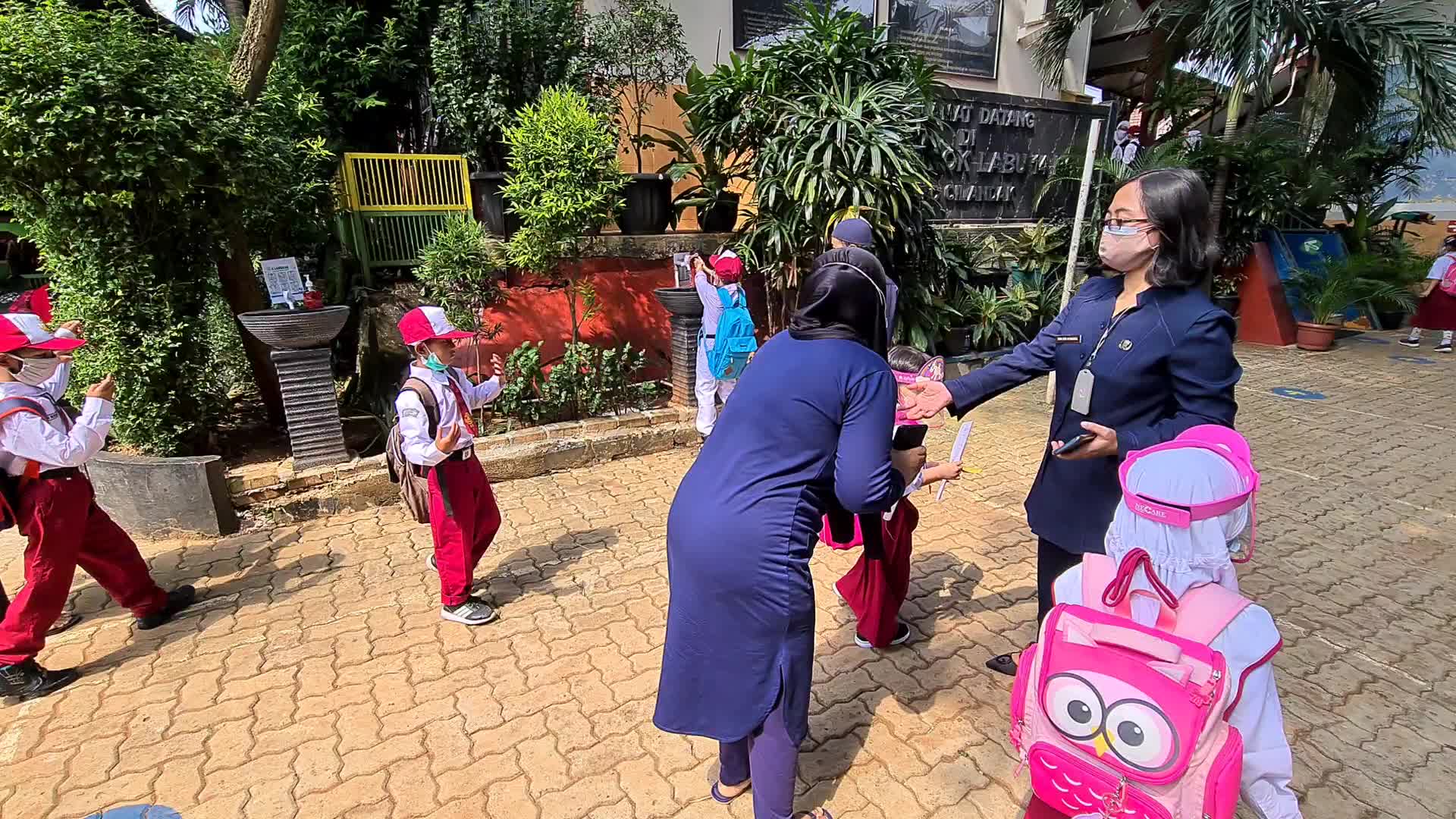 Face-to-face learnings in Indonesia