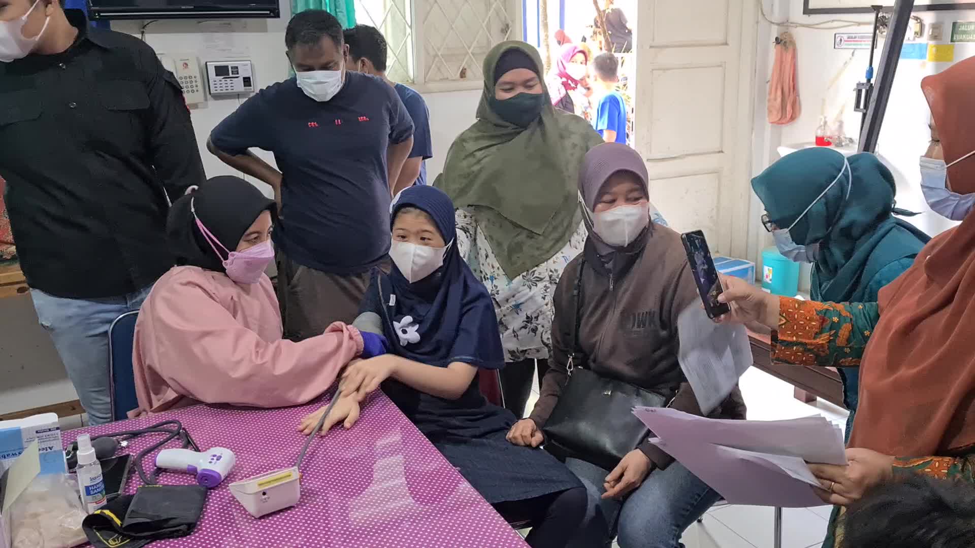 Coronavirus vaccination for children in Indonesia
