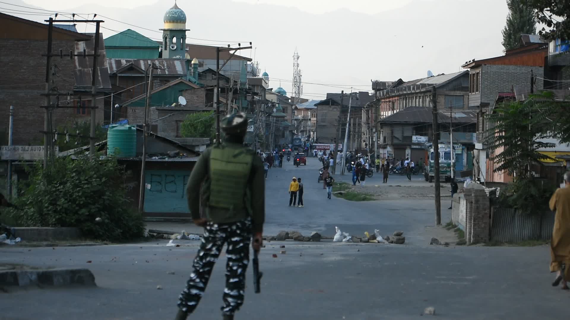 Clashes In Kashmir After The Death Of Senior Pro-Freedom Leader Syed Ali Shah Geelani