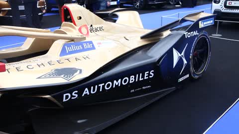 2019 Concept-cars Exhibition And Automobile Design In Paris