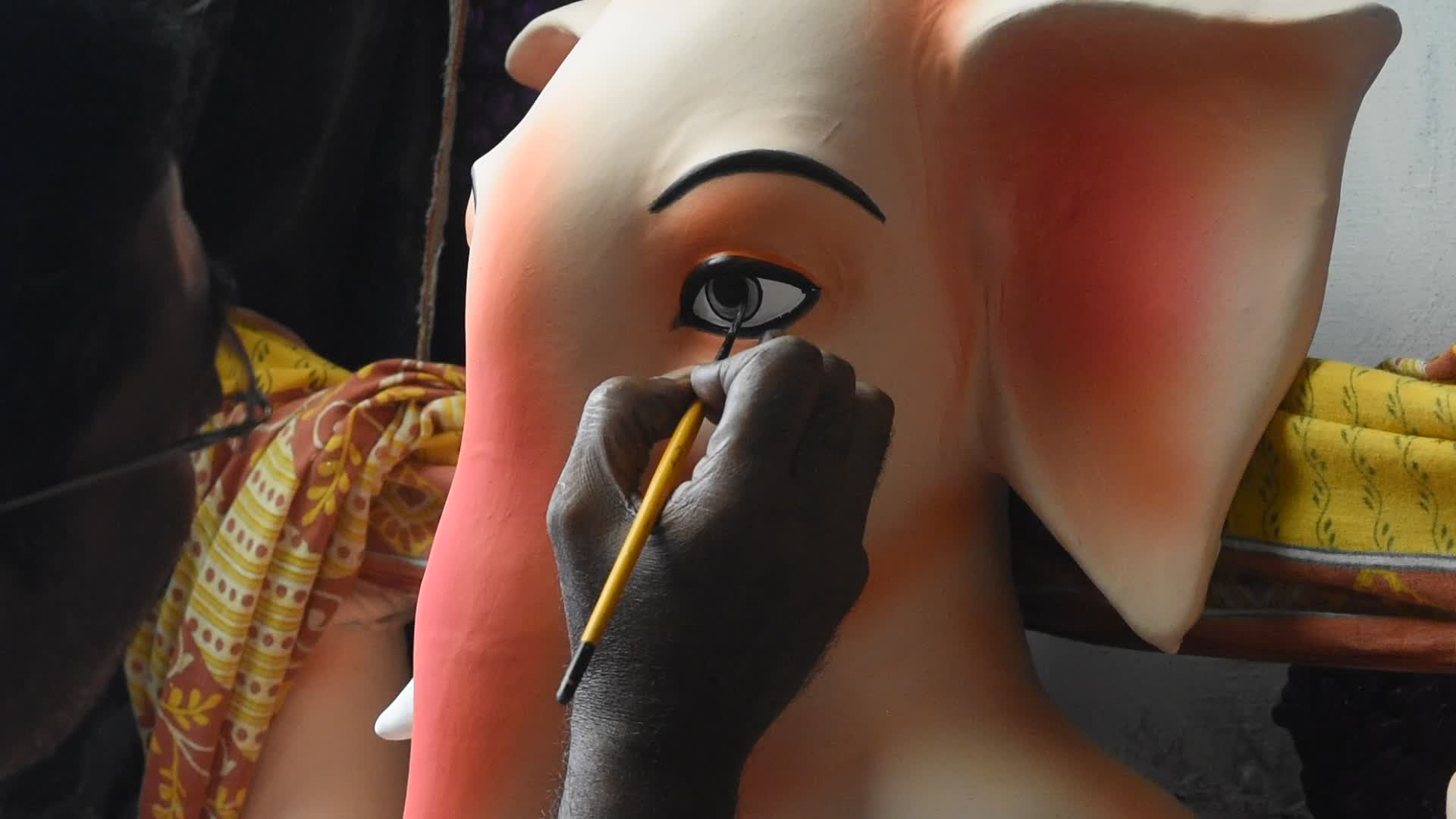 Ganesh Chaturthi preparation in Kolkata